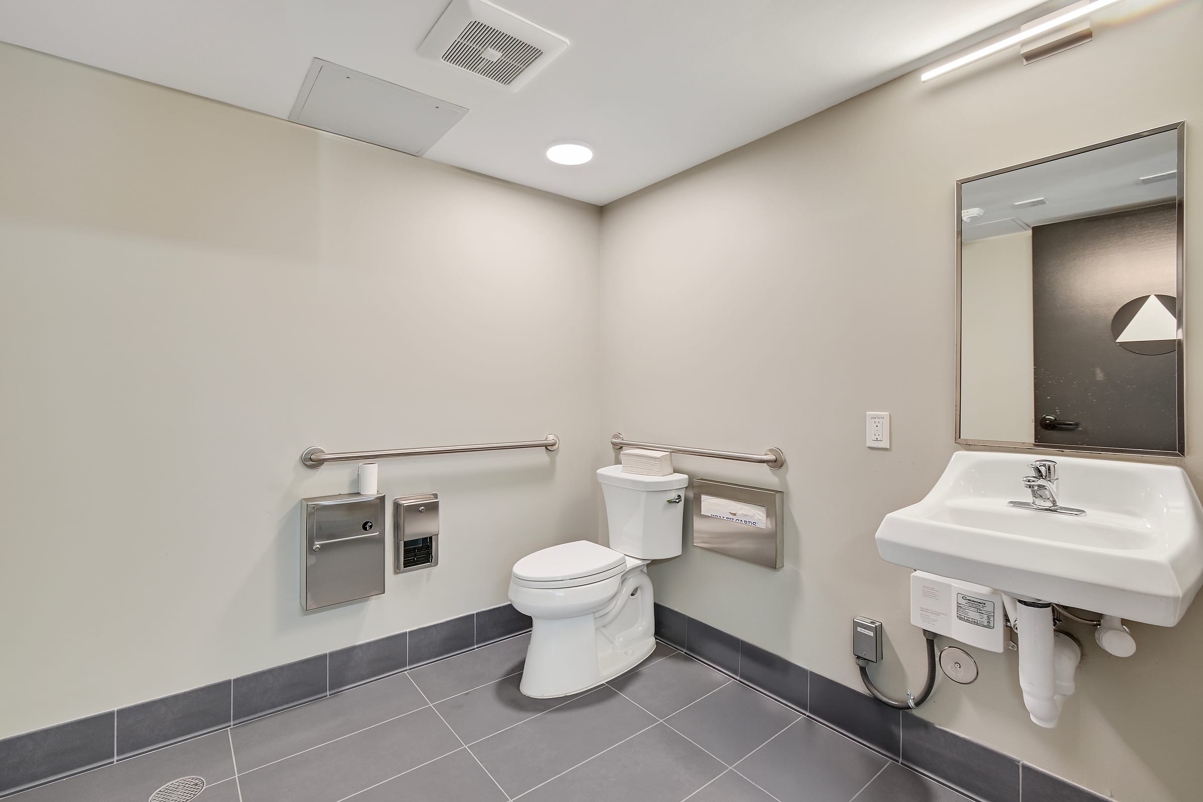 2020 Bancroft Way #Gym — photo 6