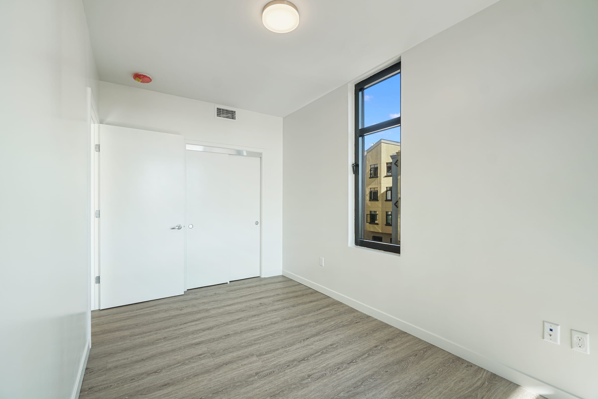 2124 Bancroft Way #410-D2 — photo 17