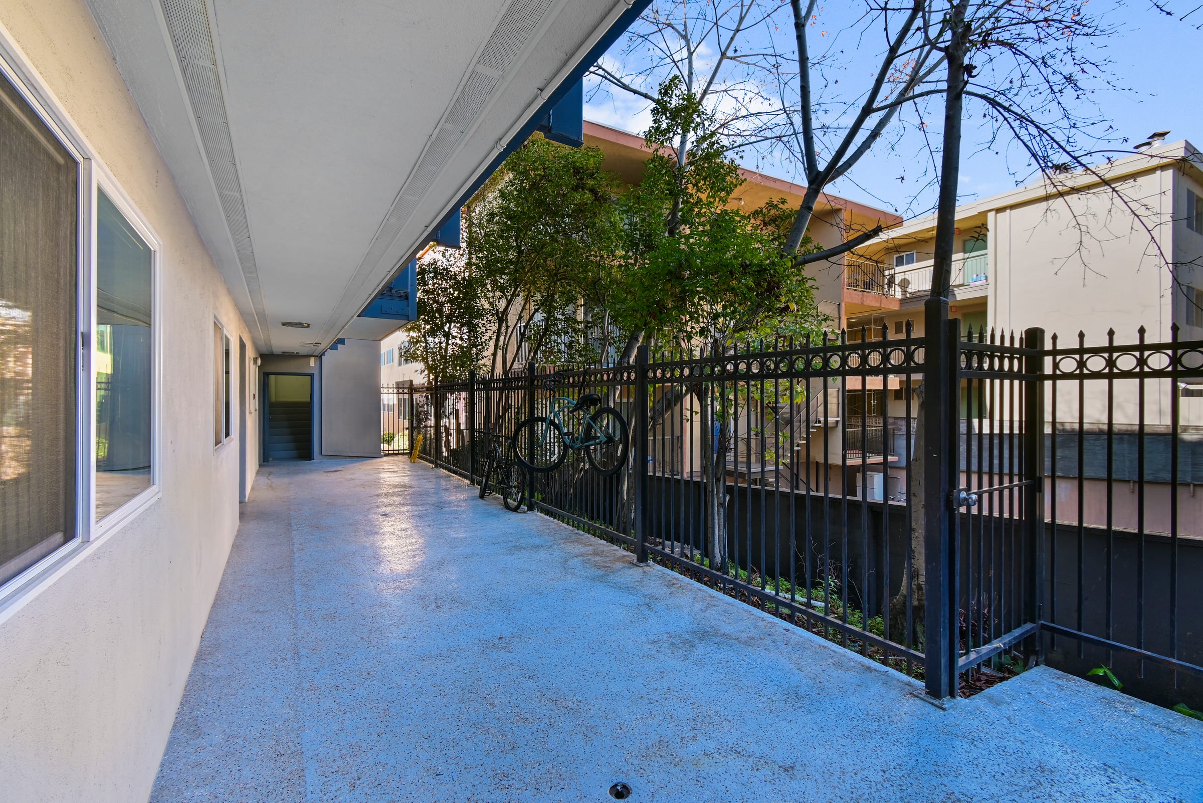 2511 Parker St — photo 9