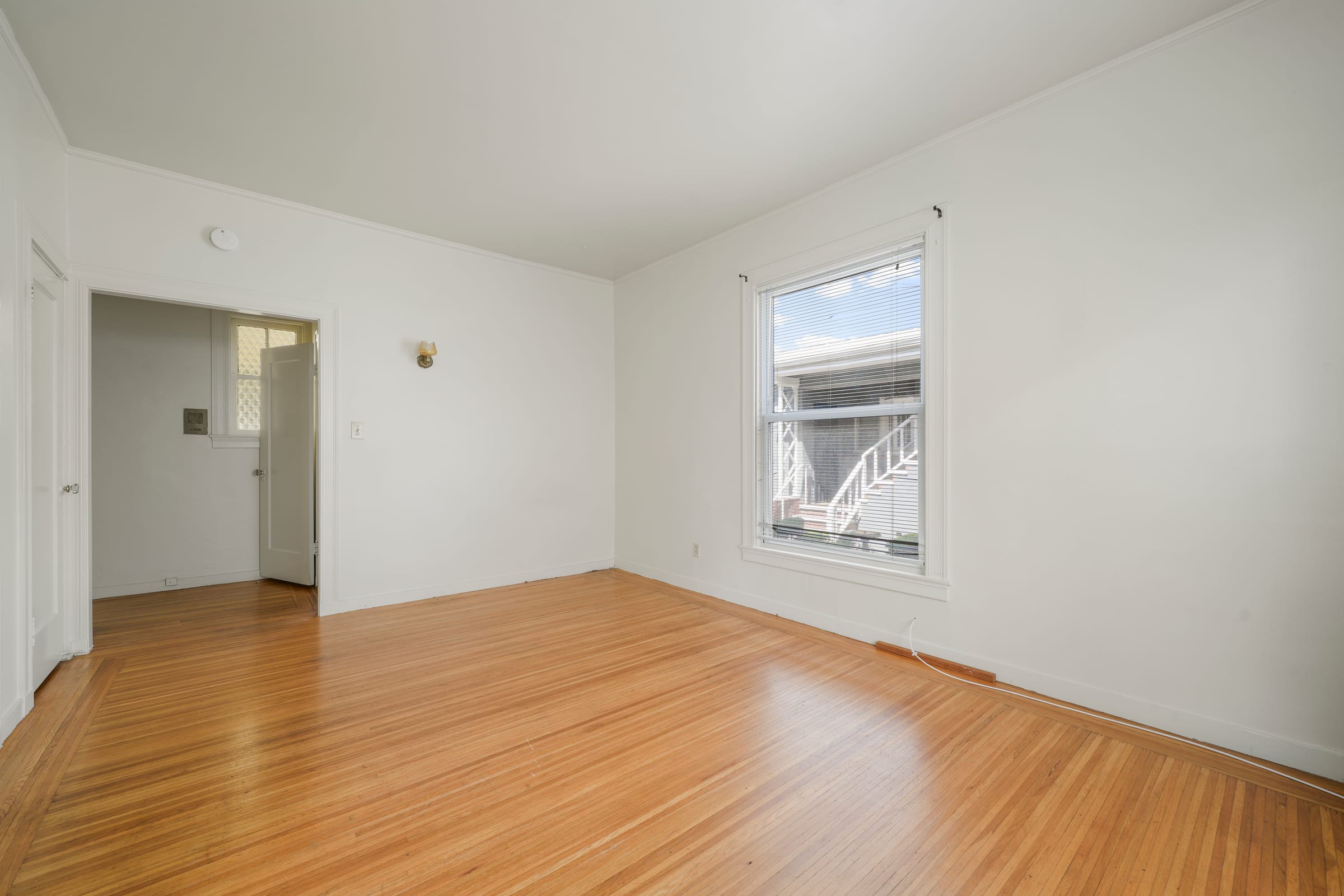 2817 College Ave #3 — photo 5