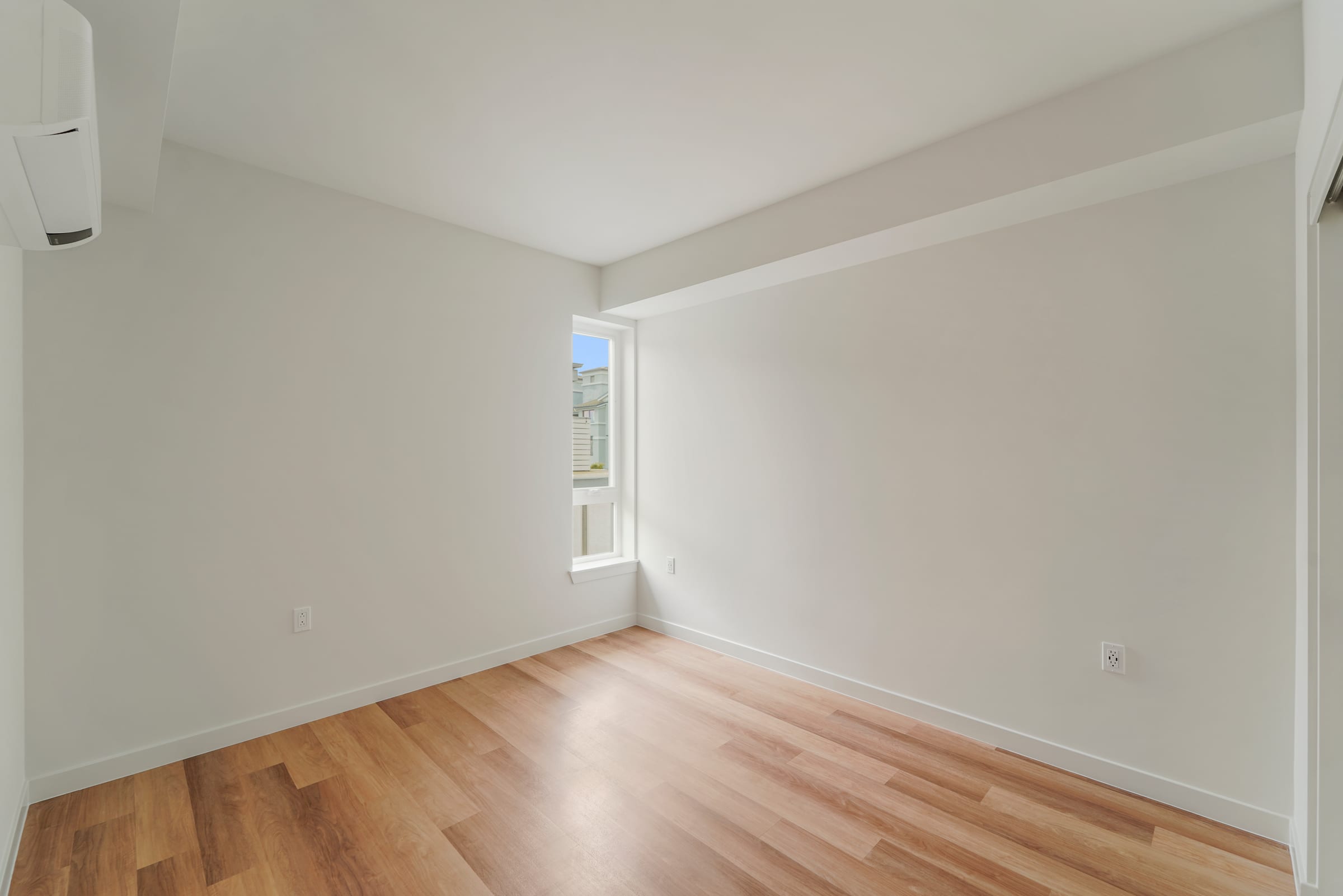 2028 Bancroft Way #401 — photo 6