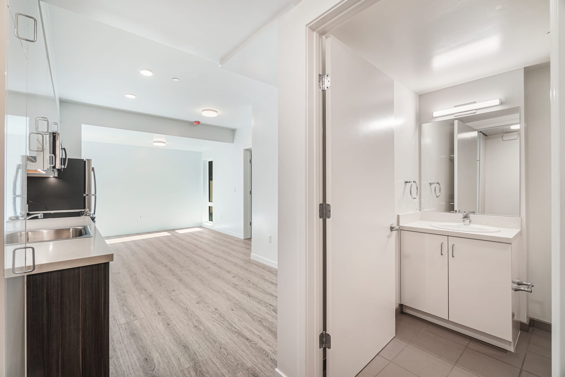 2124 Bancroft Way #203-B3 — photo 3