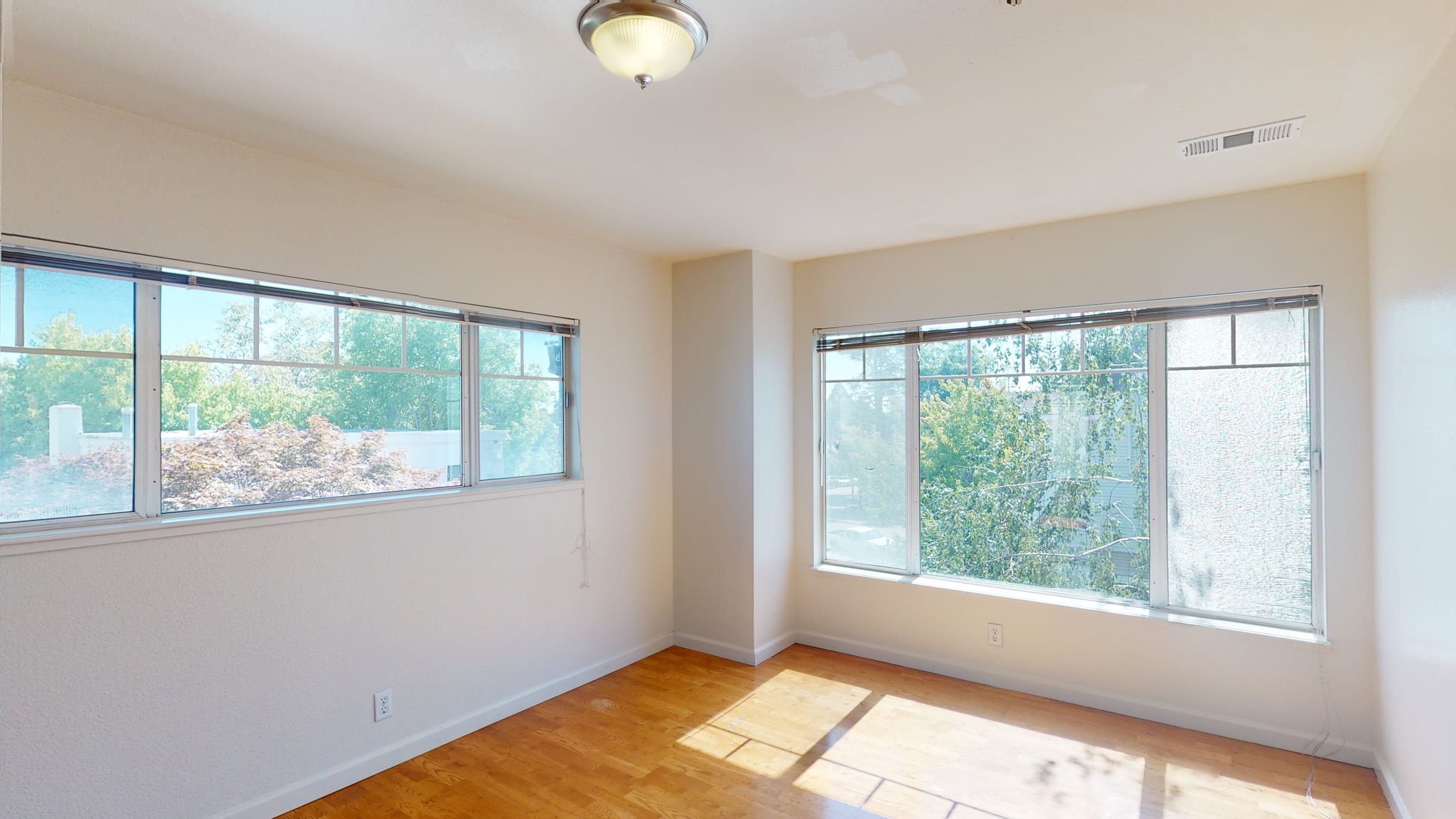 3111 Telegraph Ave #E — photo 4