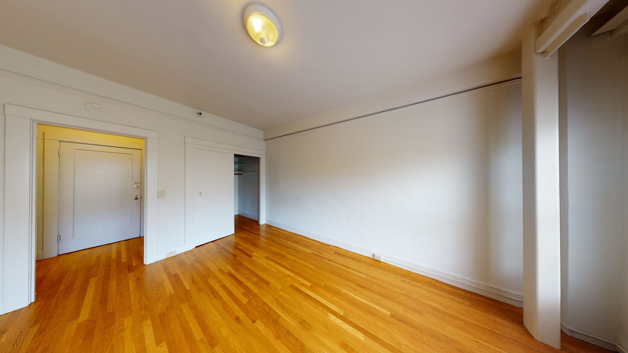 2322 Shattuck Ave #301 — photo 3