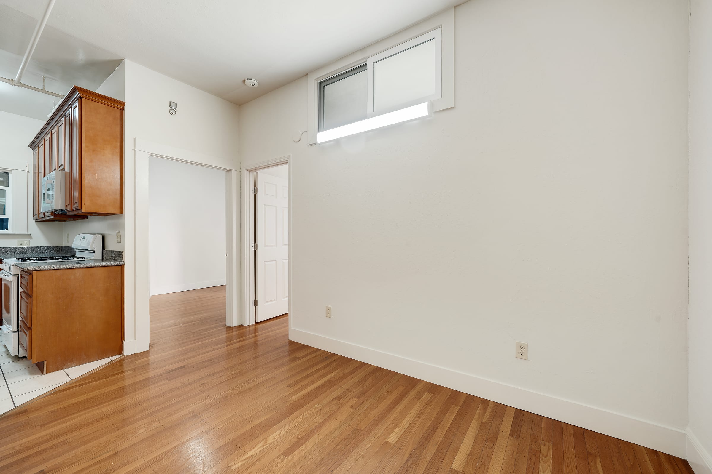 2322 Shattuck Ave. #216 — photo 3