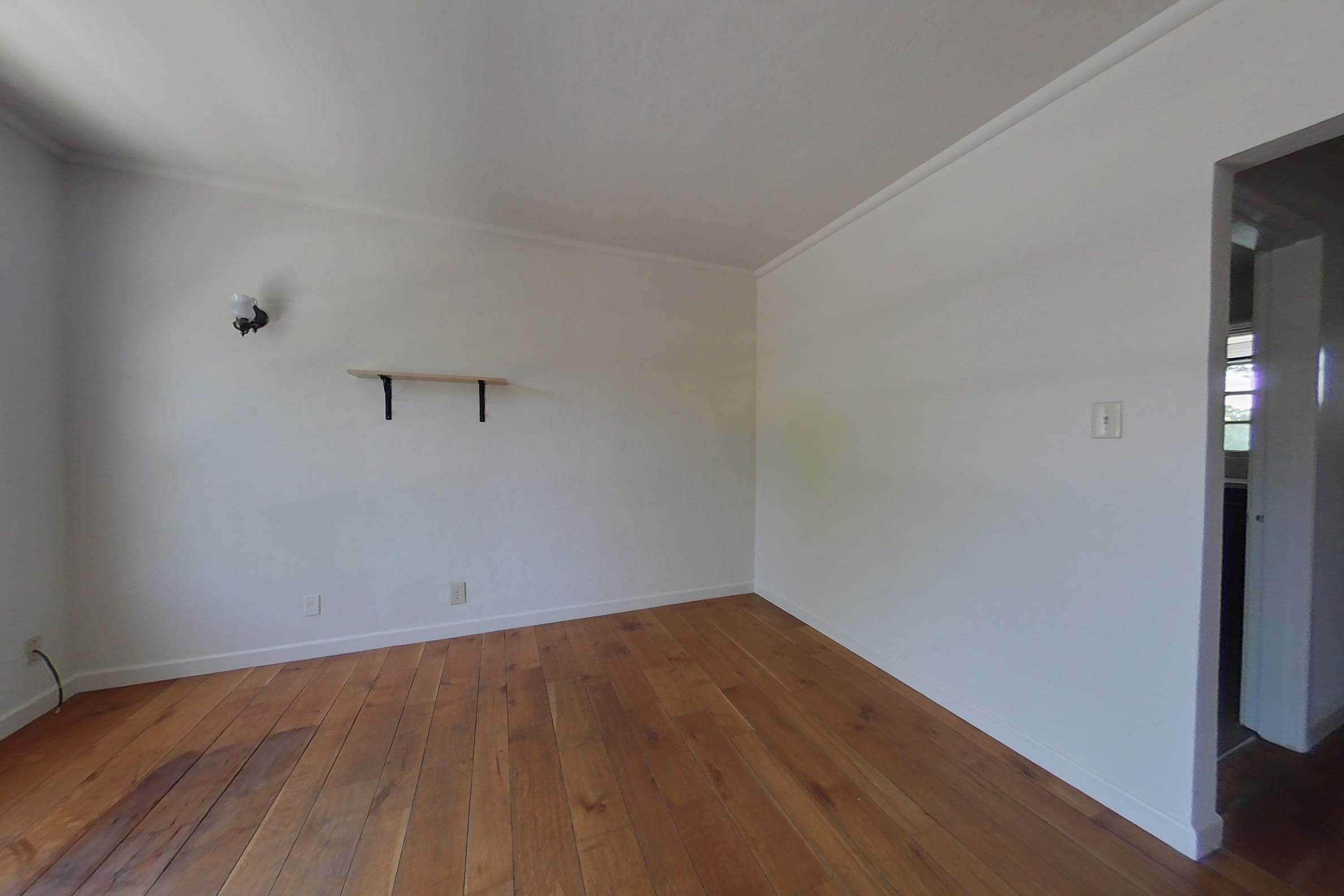 2412 Ellsworth St #12 — photo 8