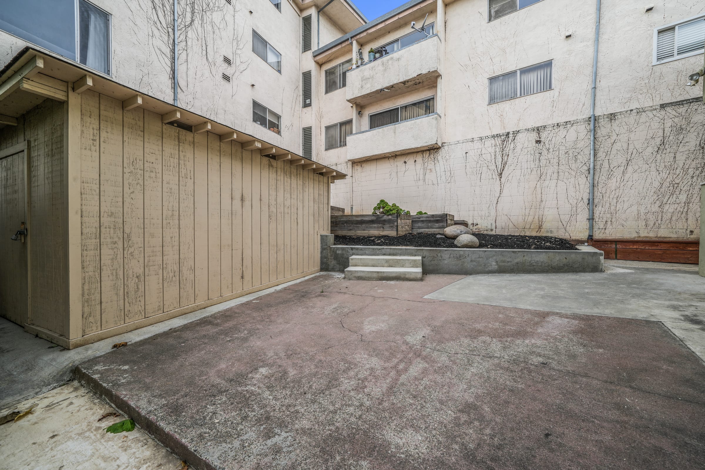 737 Jean St. — photo 17