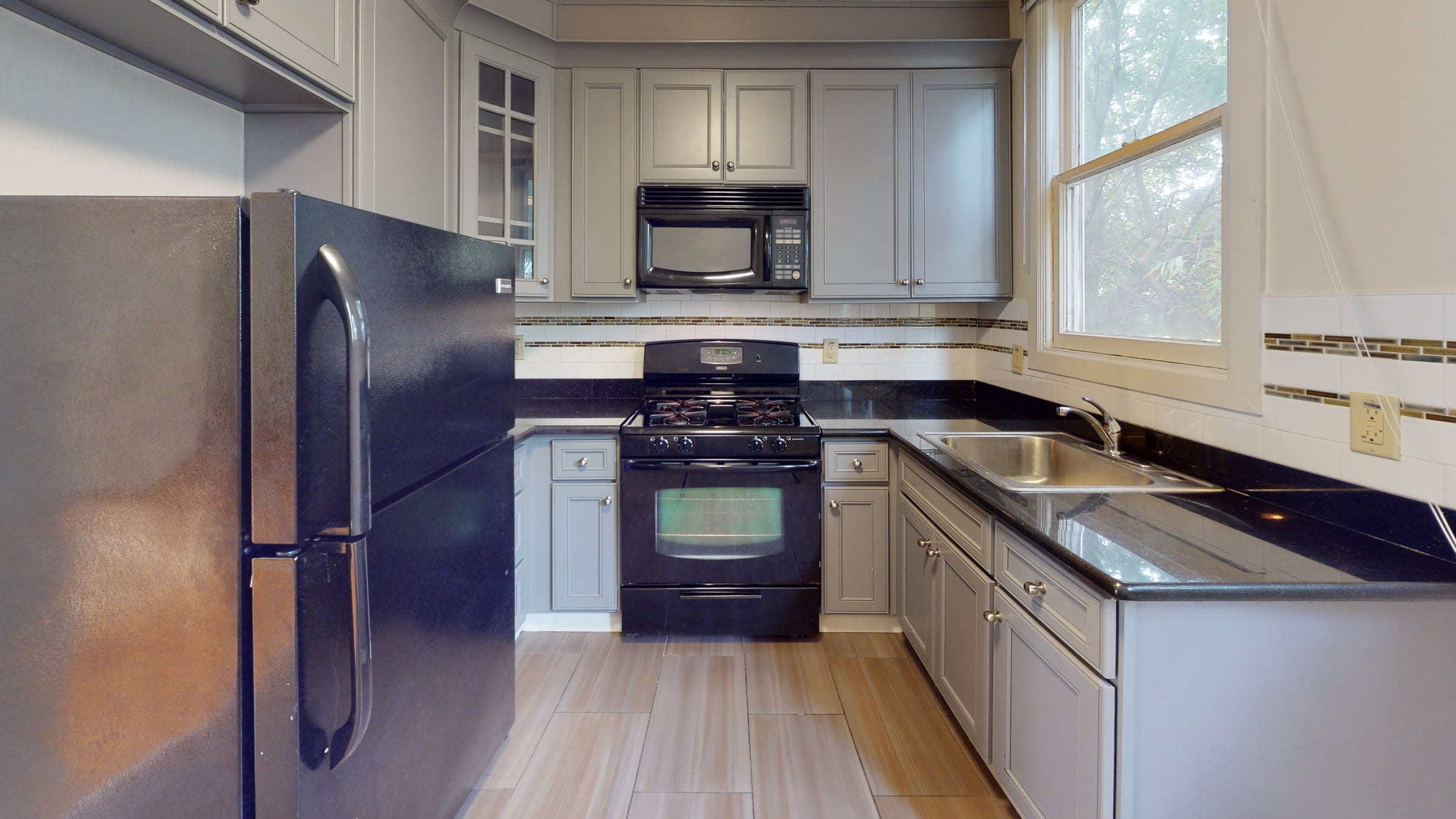 2412 Ellsworth St. #6 — photo 17