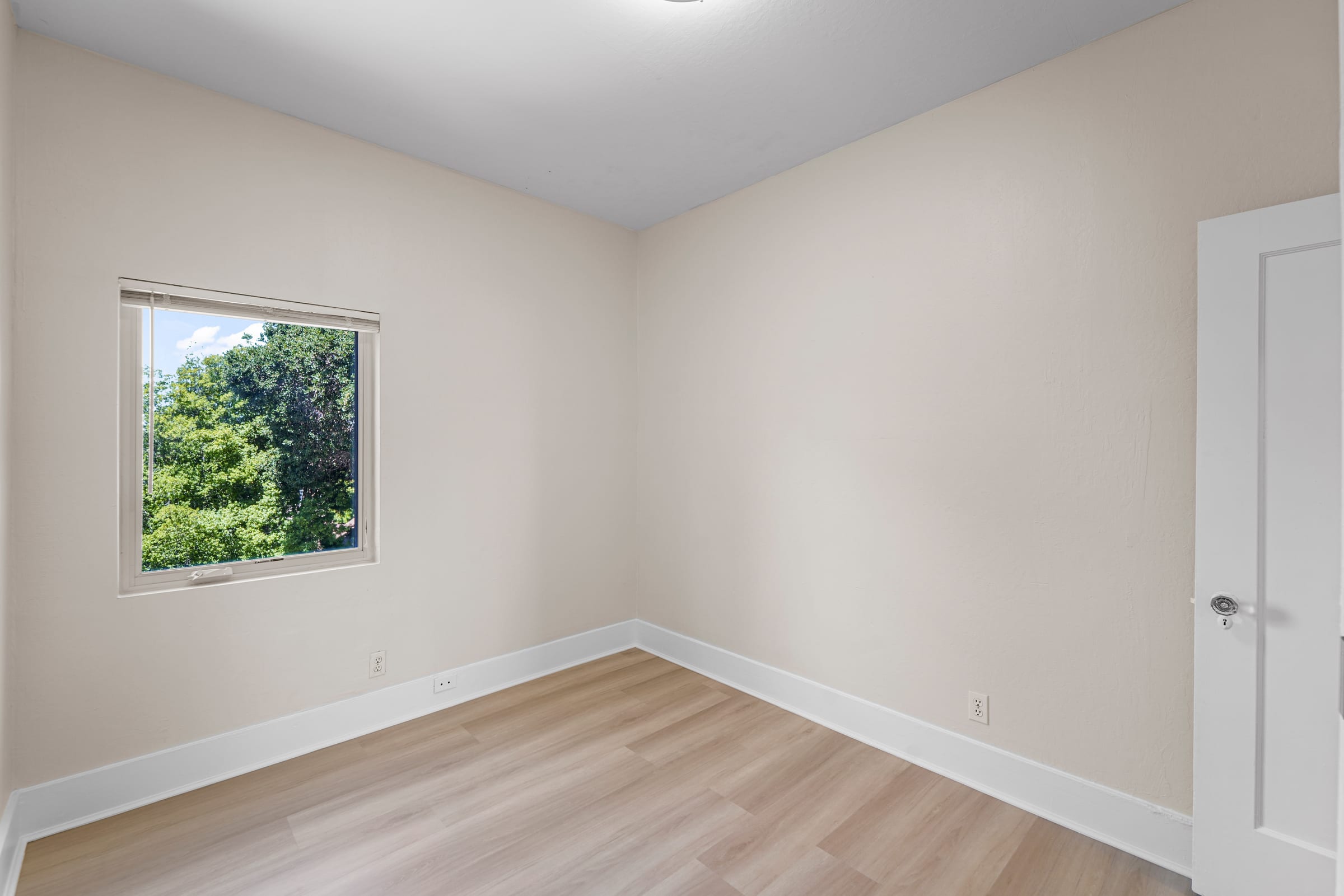 2620 Hillegass Ave #8 — photo 18