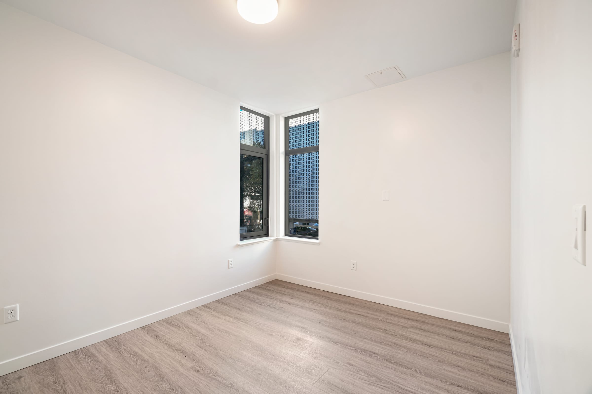 2124 Bancroft Way #201-D4 — photo 9