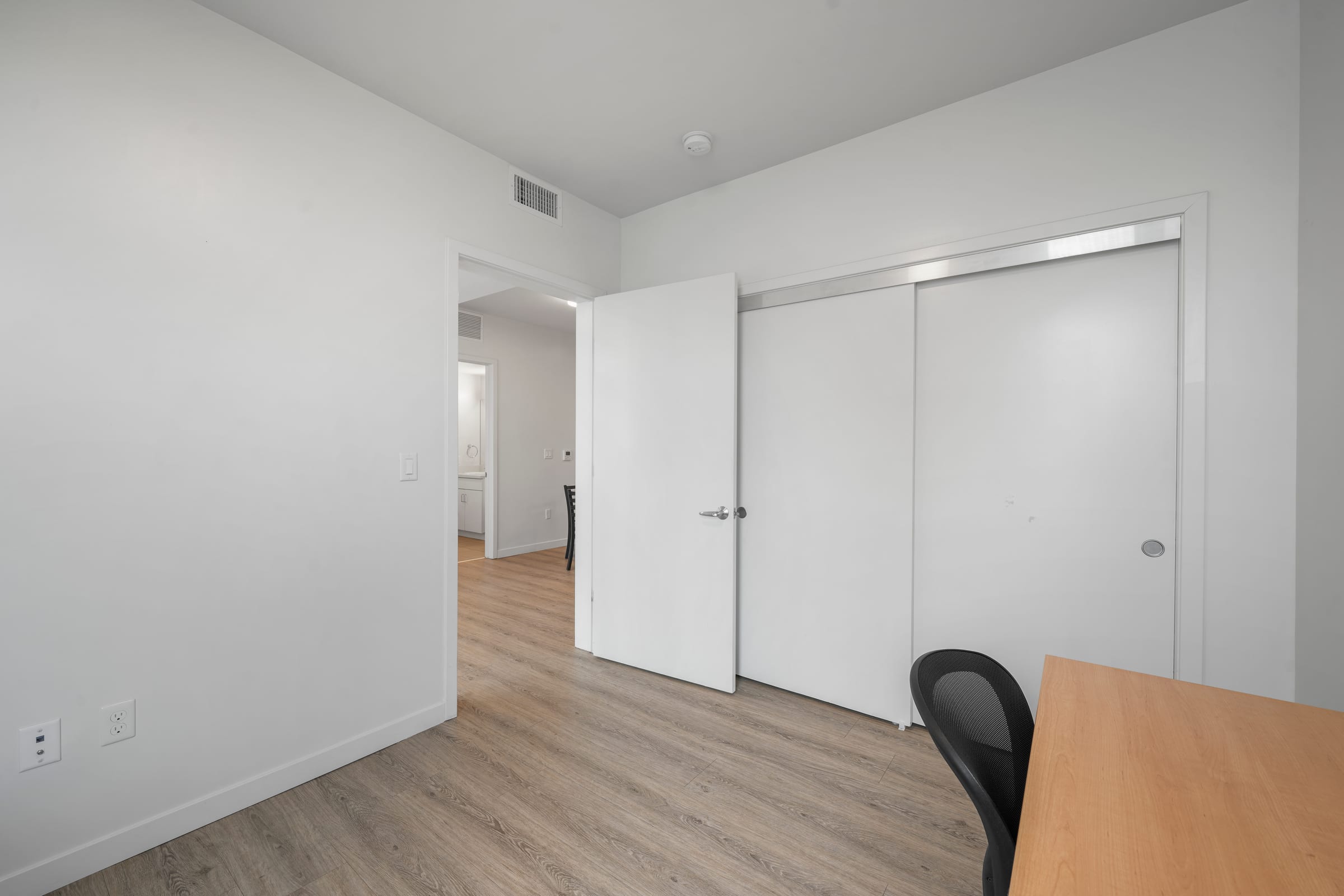 2124 Bancroft Way #501 — photo 14