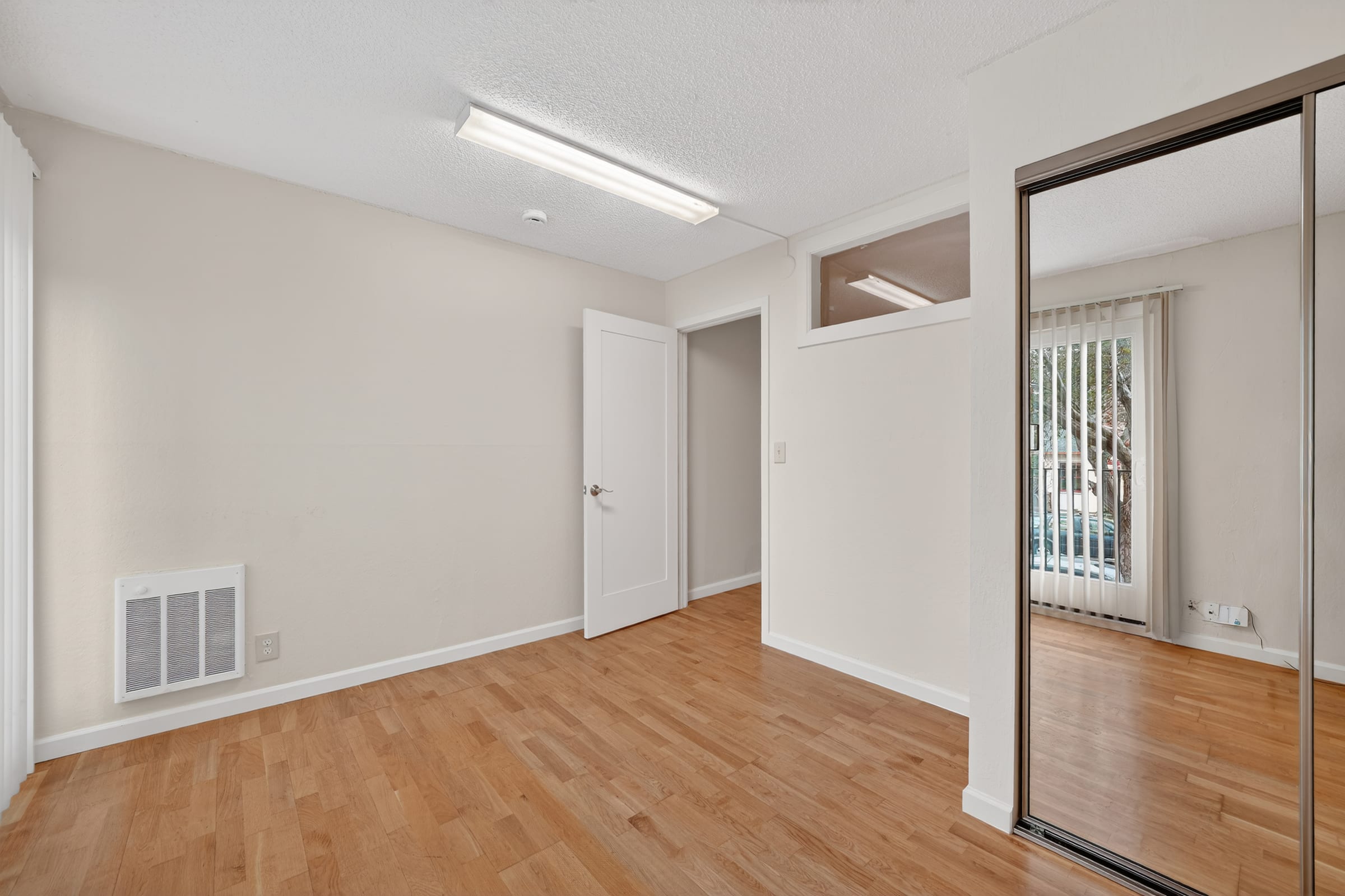 2511 Parker St #1 — photo 10