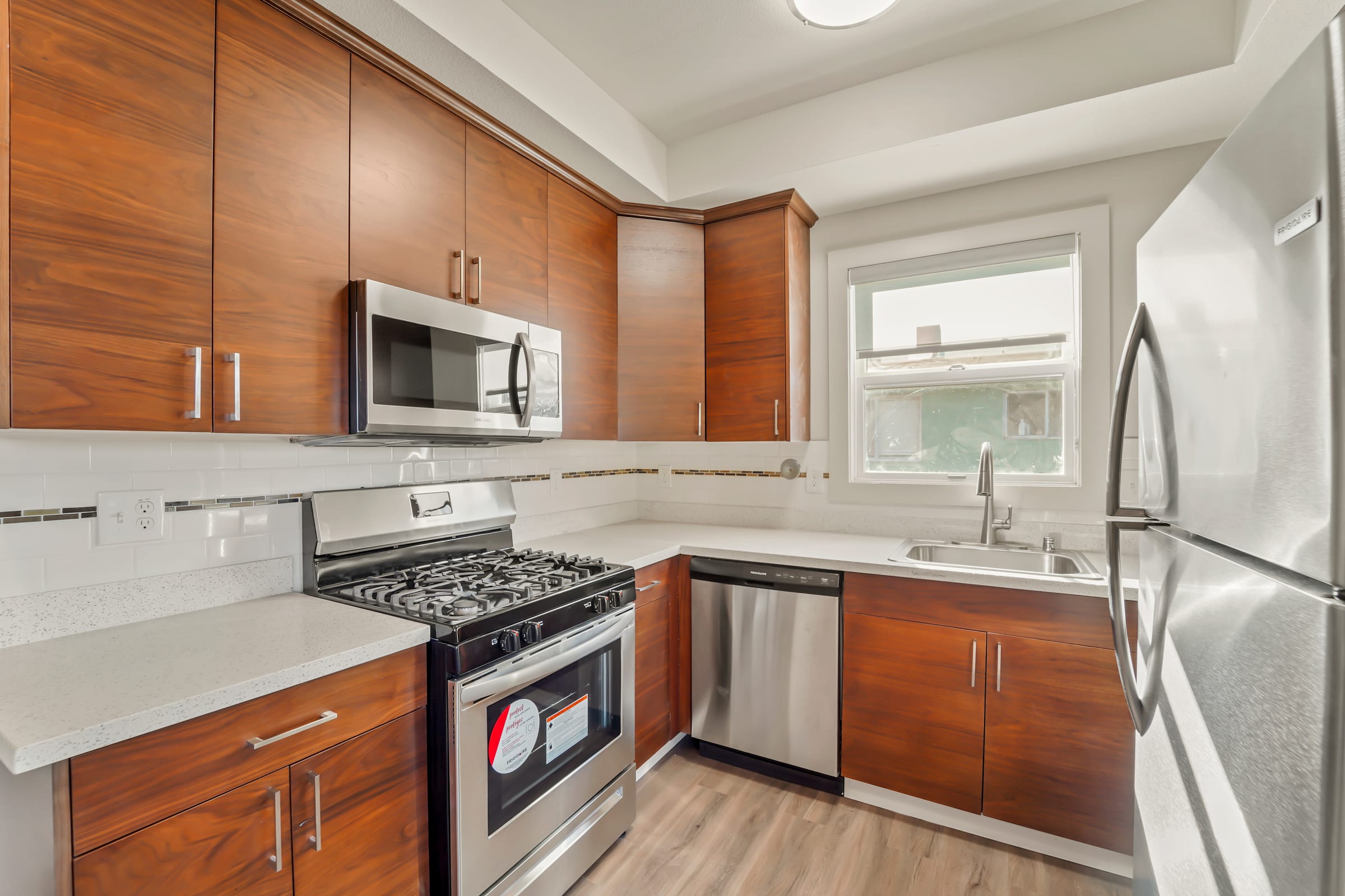 1942 Haste St #2 — photo 39