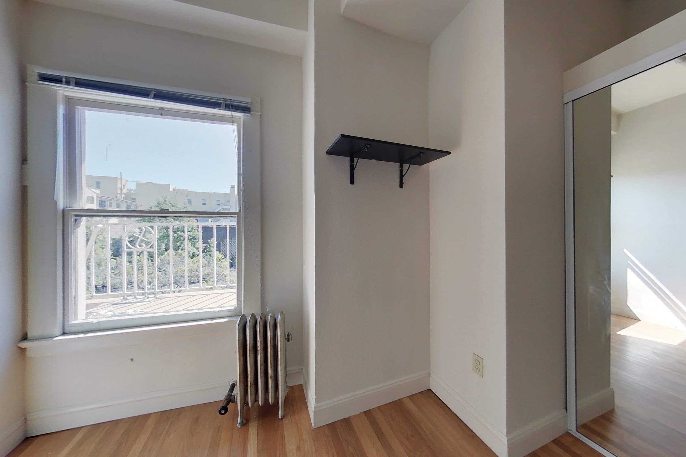 2322 Shattuck Ave #306 — photo 3