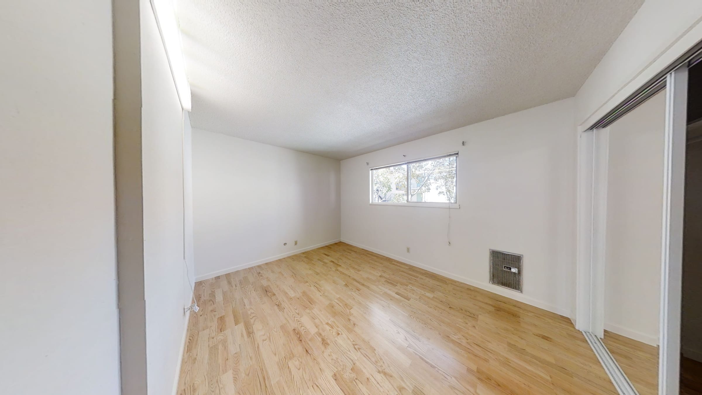 2511 Parker st #103 — photo 9