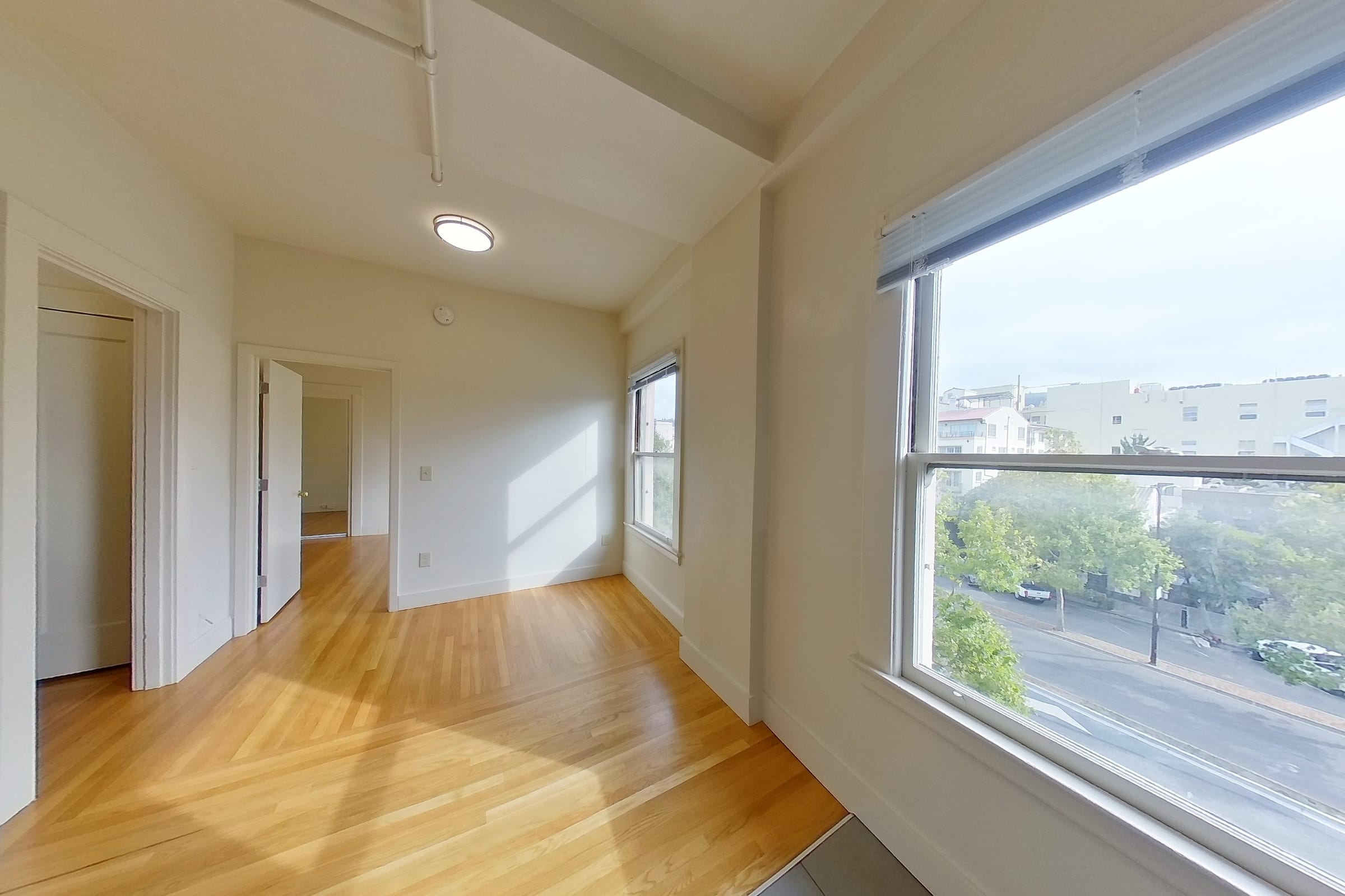 2322 Shattuck Ave #404 — photo 17