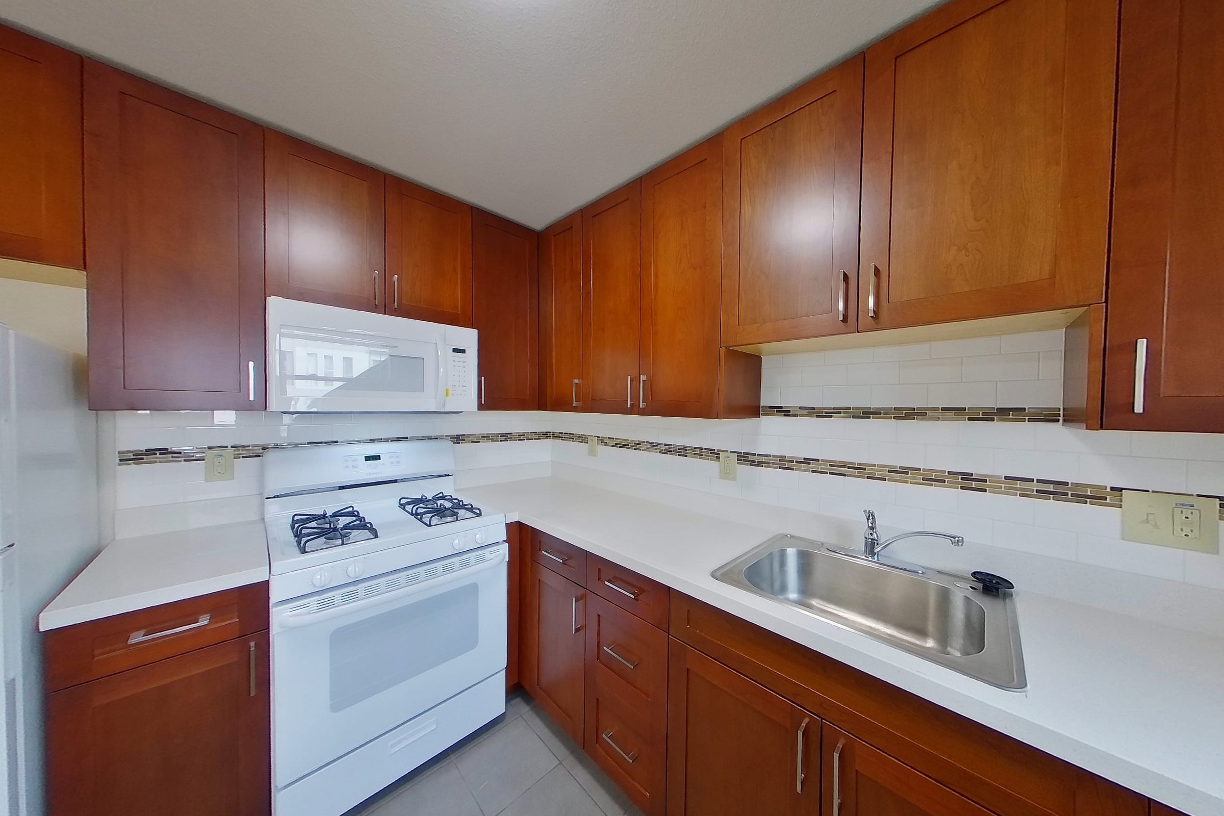 2030 Bancroft Way #3 — photo 11