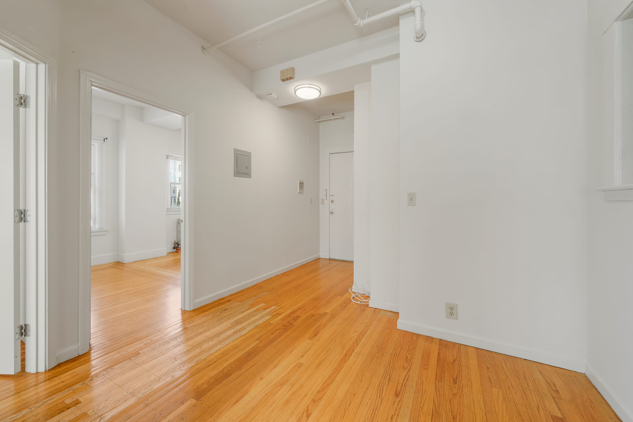 2322 Shattuck Ave #208 — photo 5