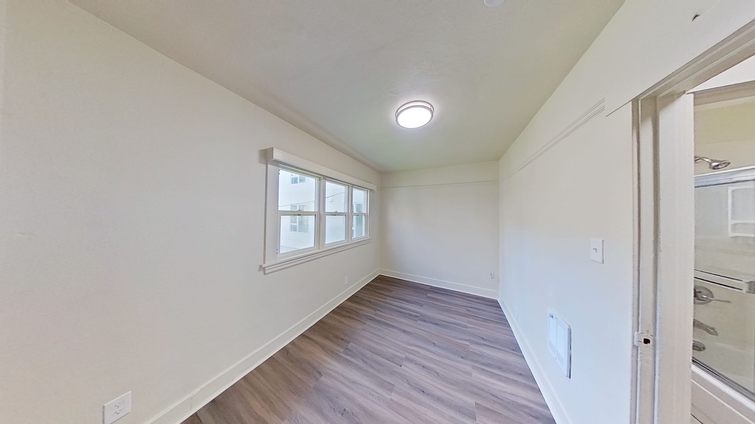 2030 Bancroft #4 — photo 4