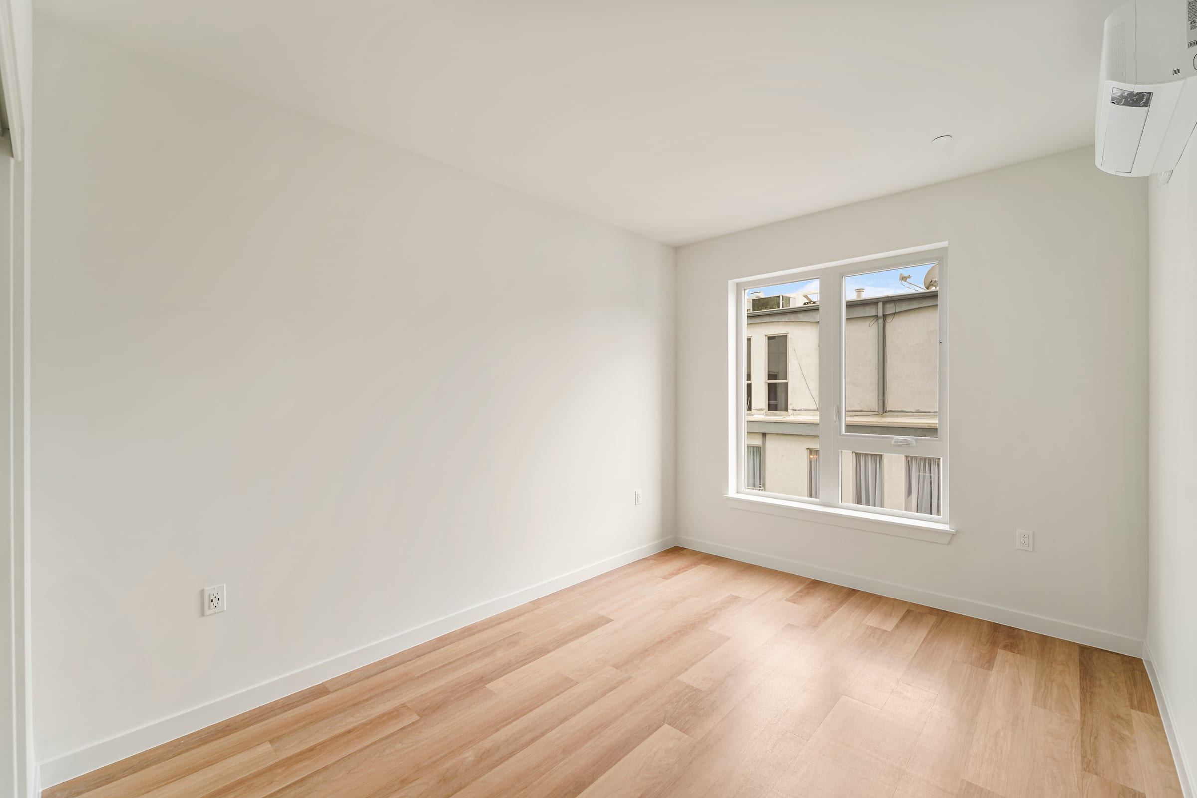 2028 Bancroft Way #407 — photo 8