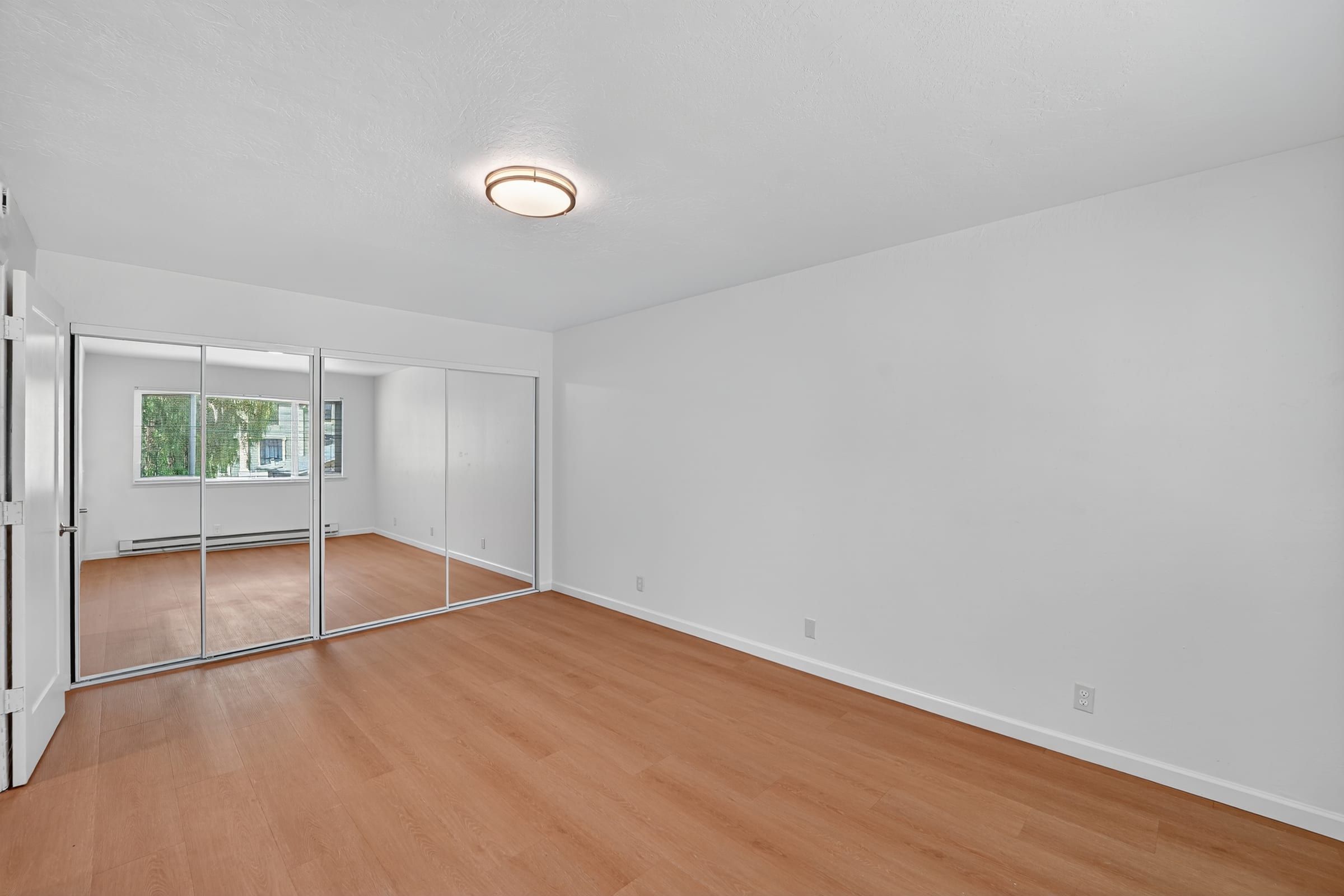 2610 Regent St #103 — photo 17