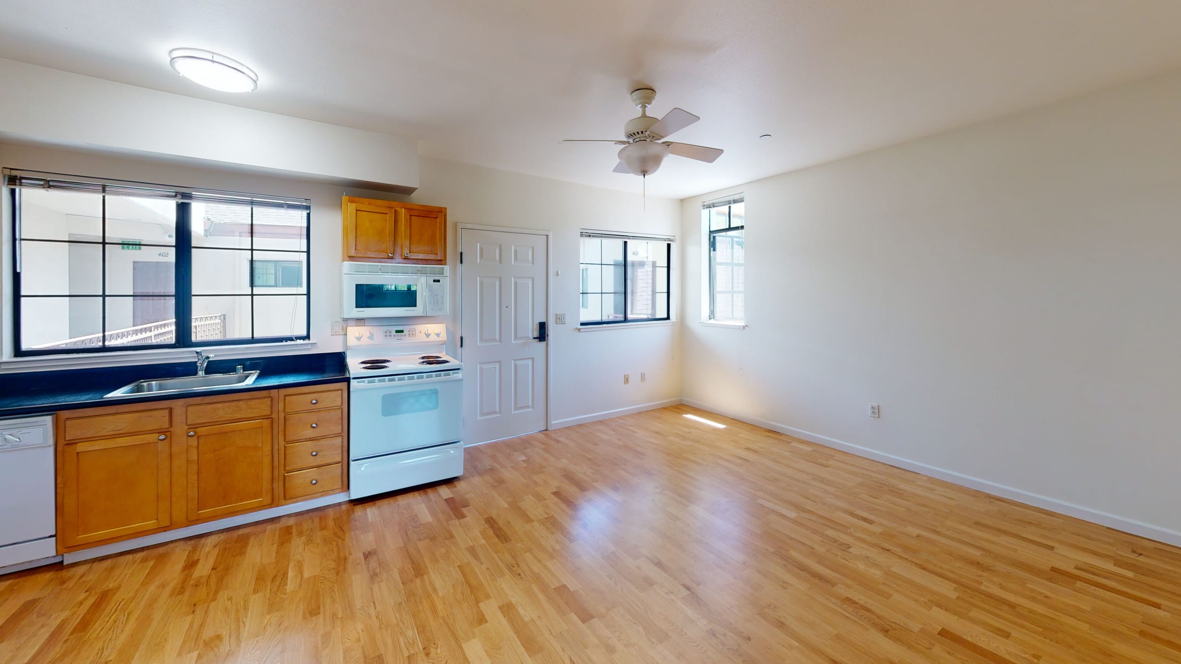 2616 Telegraph Ave #405 — photo 18