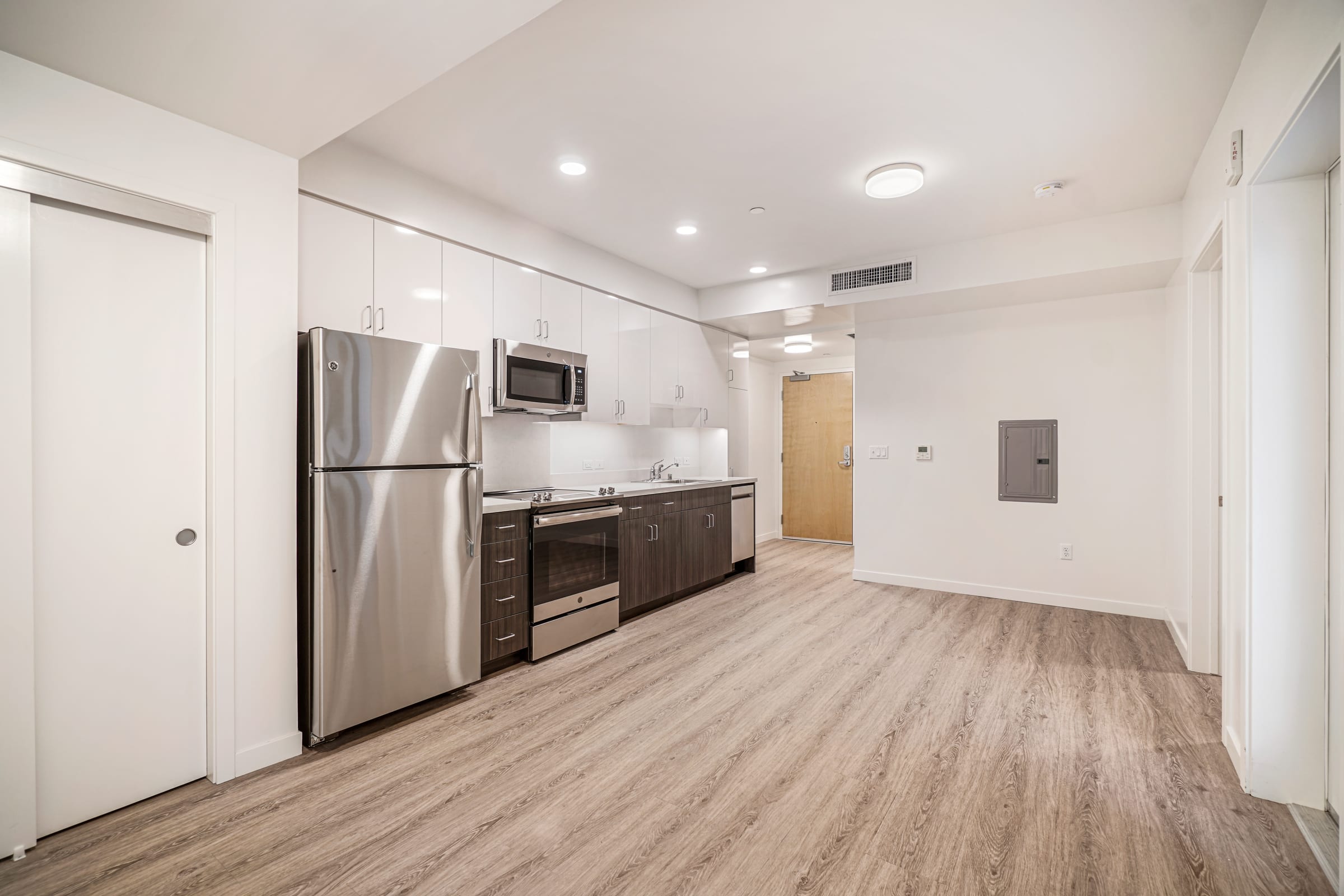 2124 Bancroft Way #202-B1 — photo 5