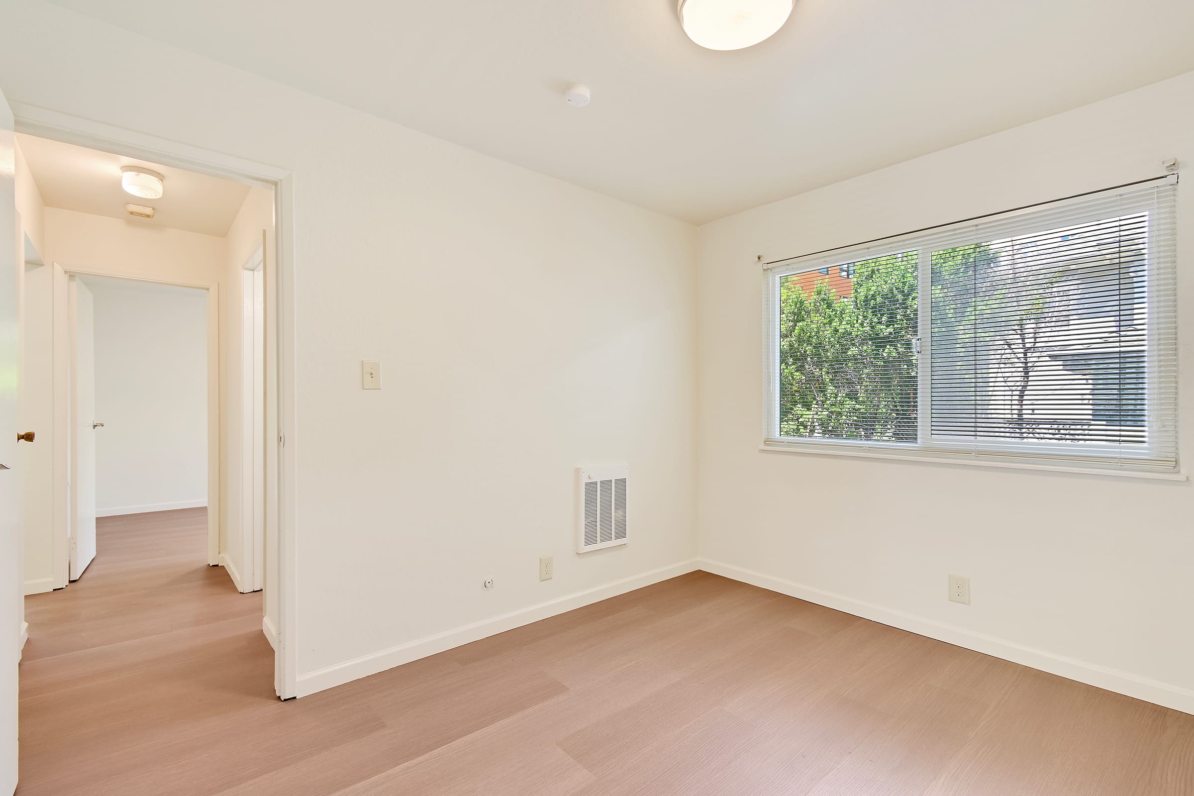 2540 Regent St #3 — photo 27
