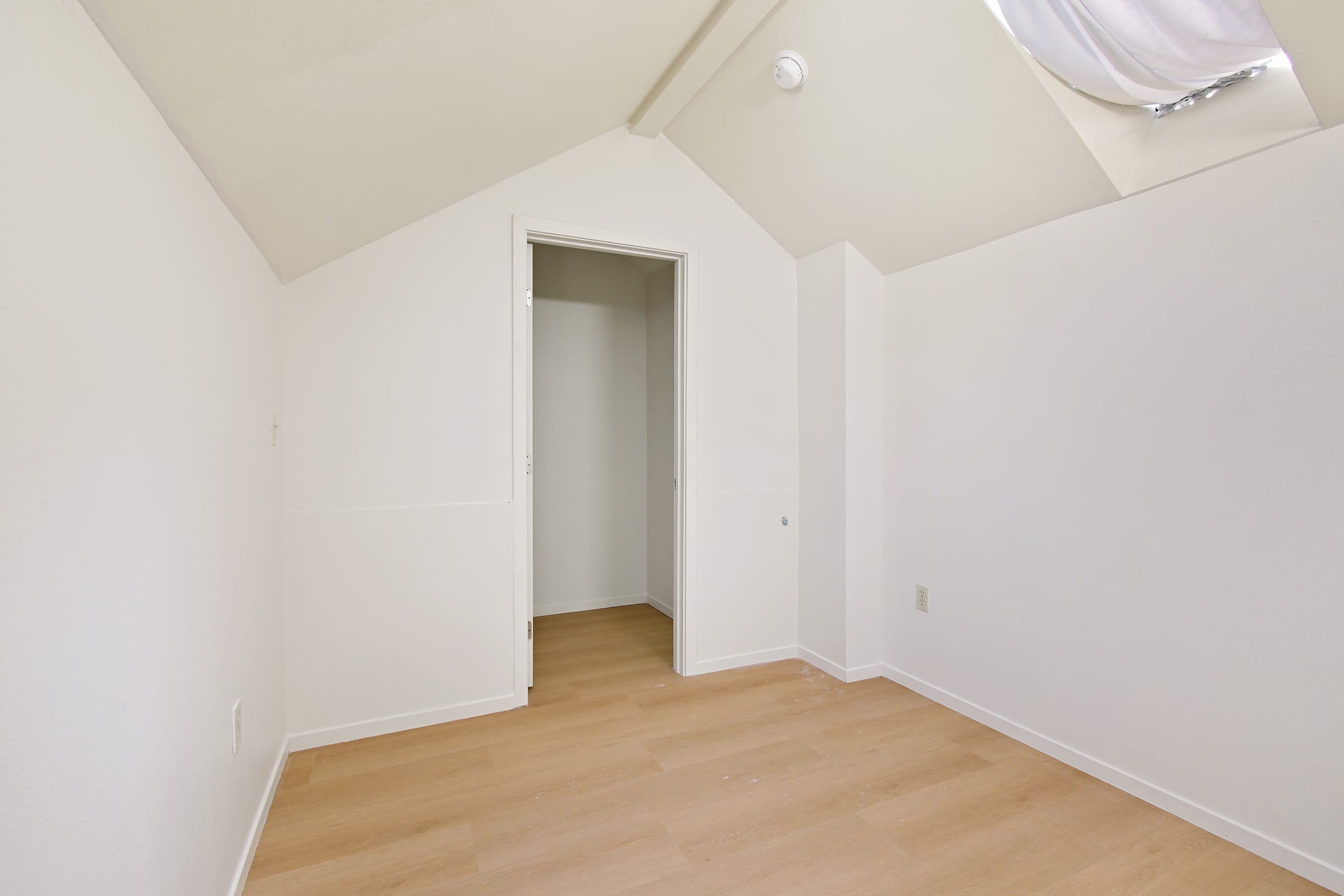 2616 Telegraph Ave #406 — photo 23