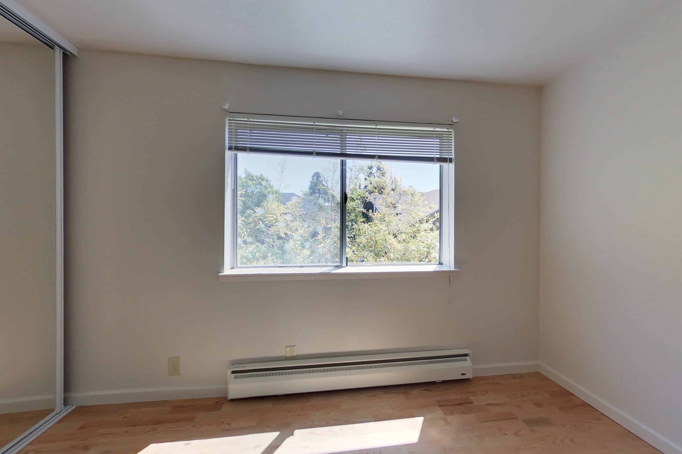 2610 Regent St. #104 — photo 8