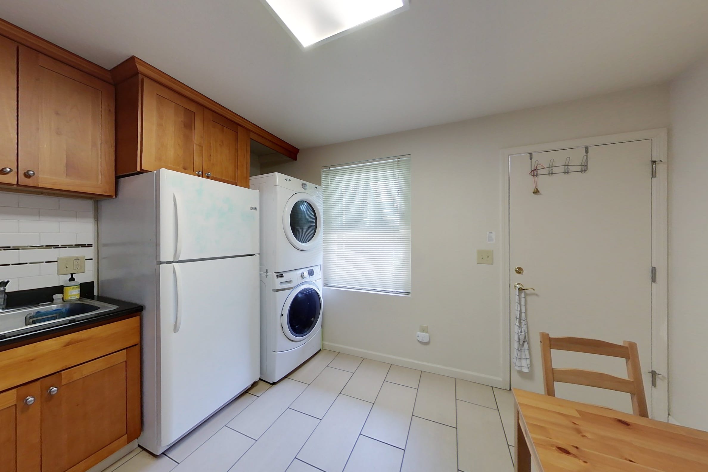 2541 Piedmont Ave #C — photo 19