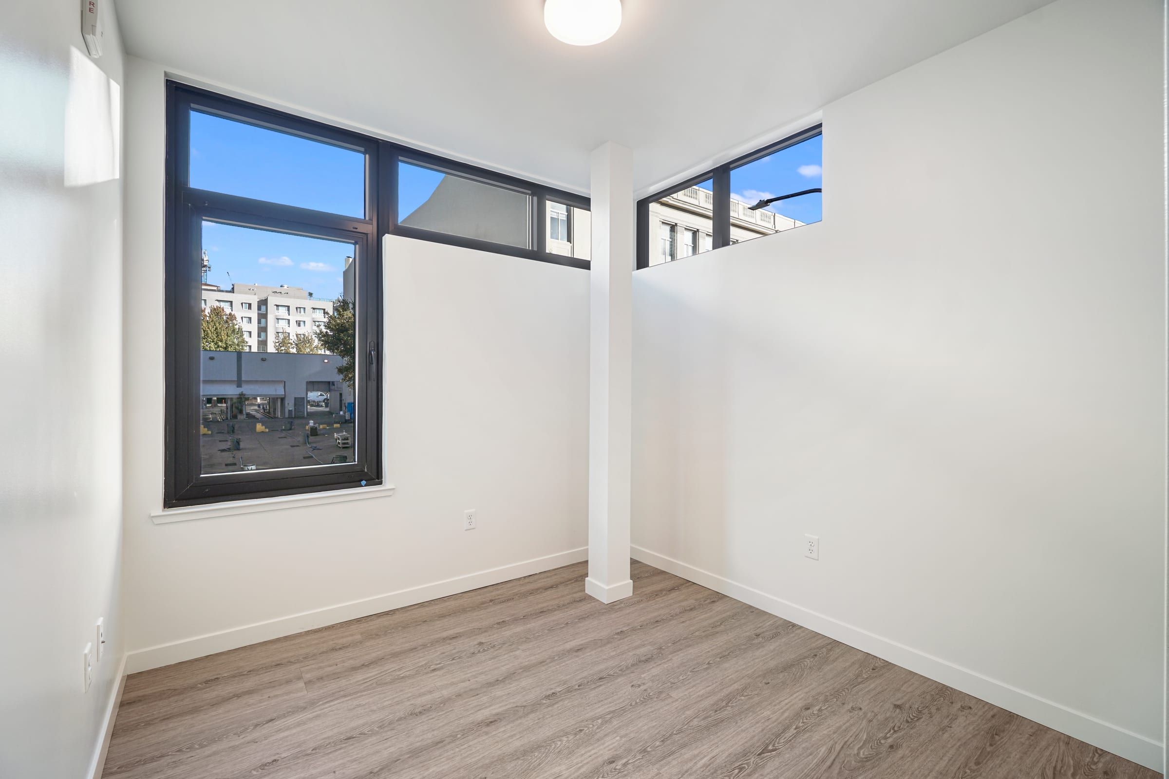 2124 Bancroft Way #201-D4 — photo 13