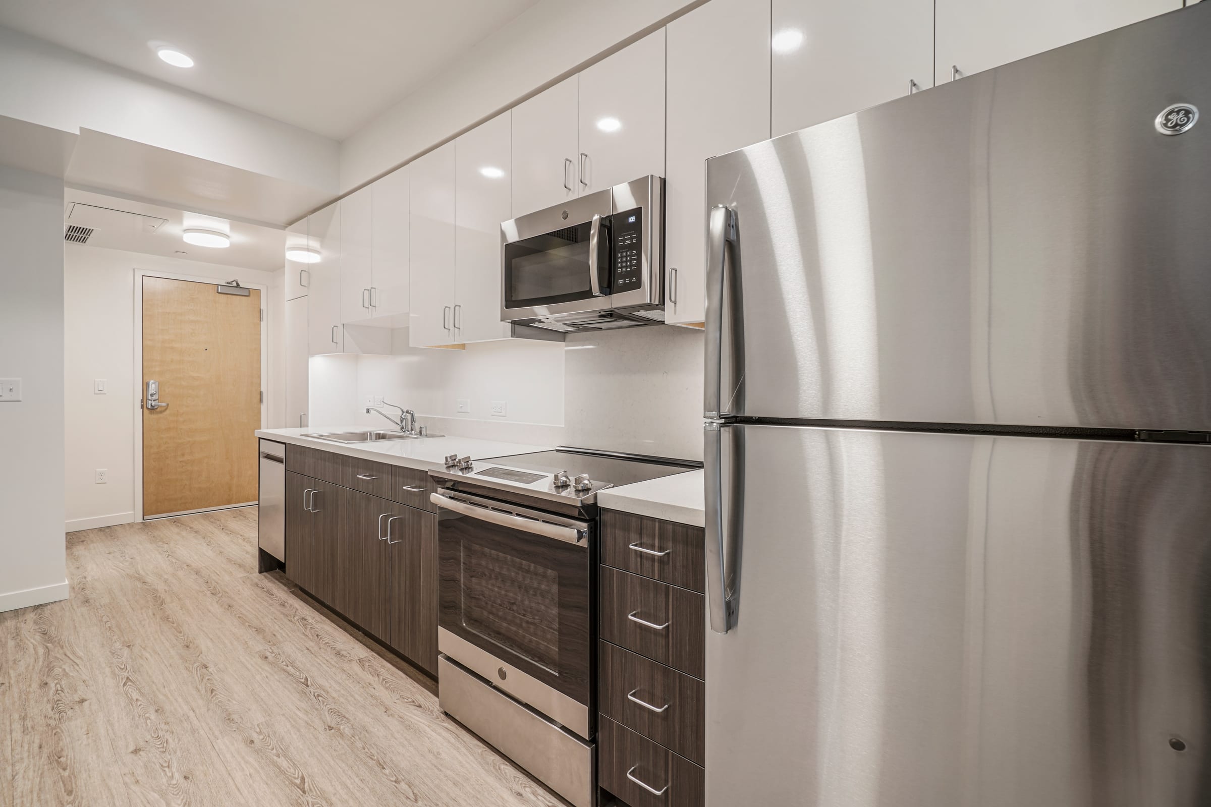2124 Bancroft Way #305-B2 — photo 7