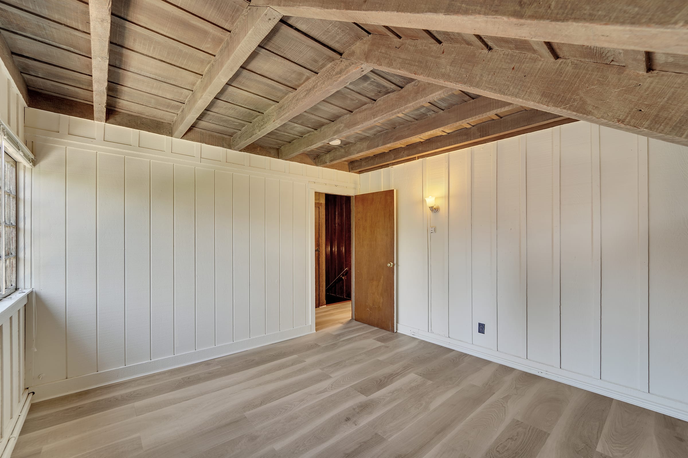 2551 Benvenue Ave #A — photo 12