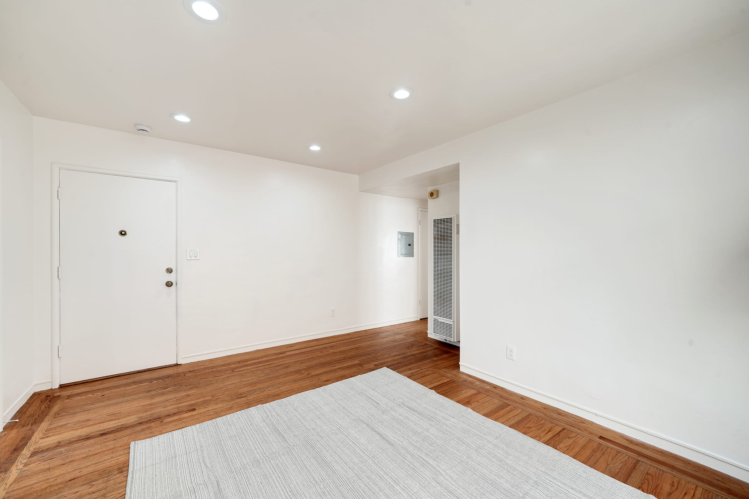 739 Jean St. #B — photo 4