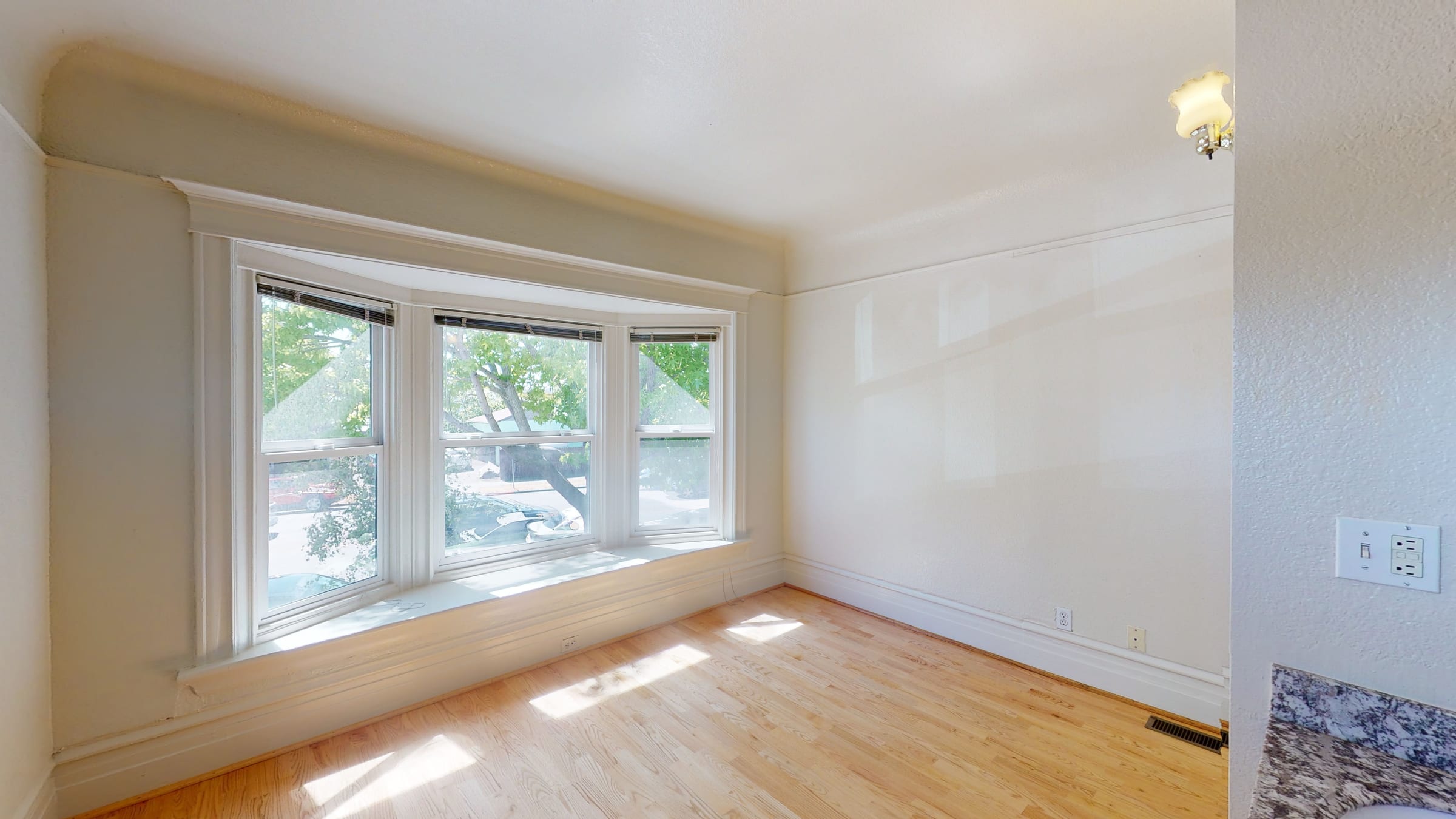 3019 Telegraph Ave #A — photo 10