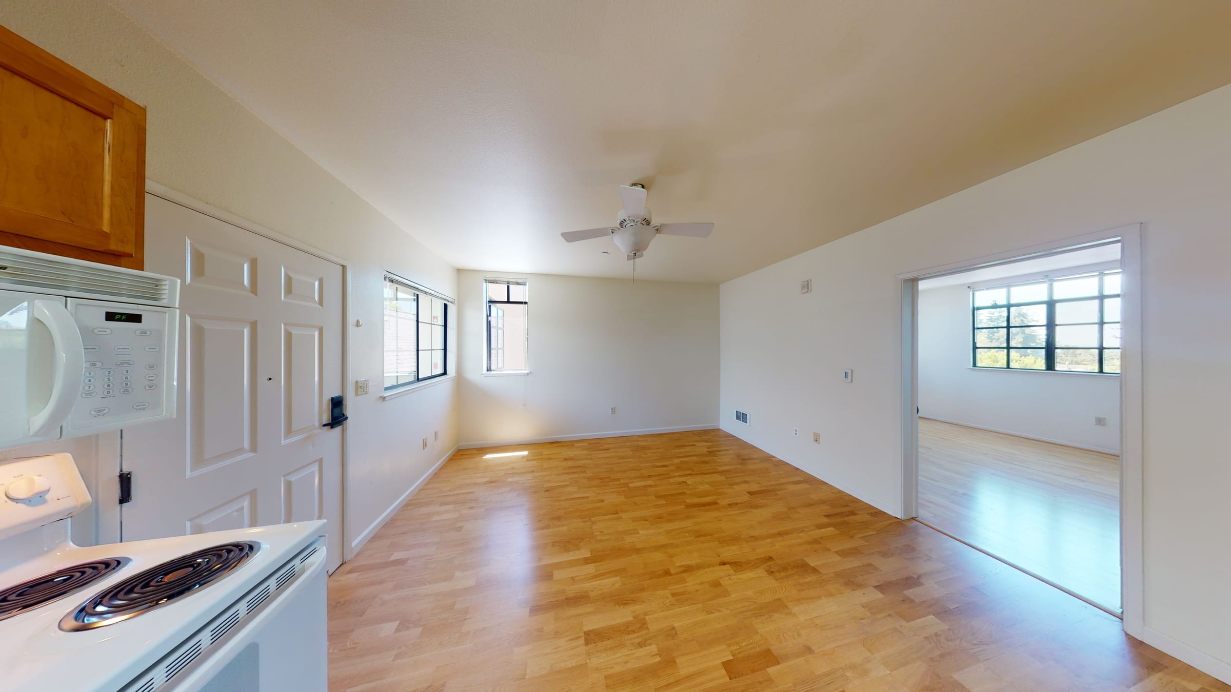 2616 Telegraph Ave #405 — photo 10
