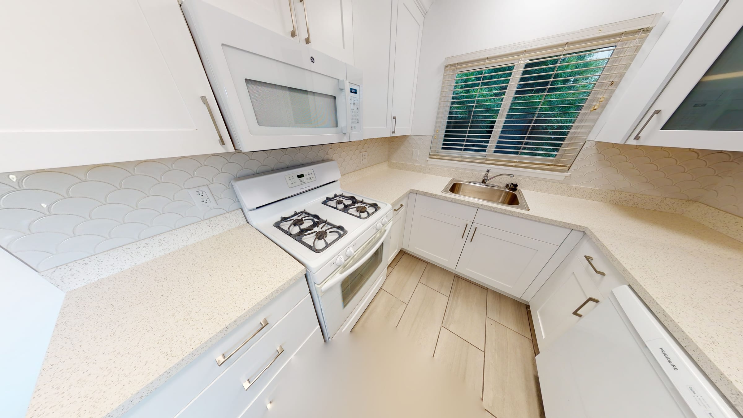 739 Jean St. #D — photo 5