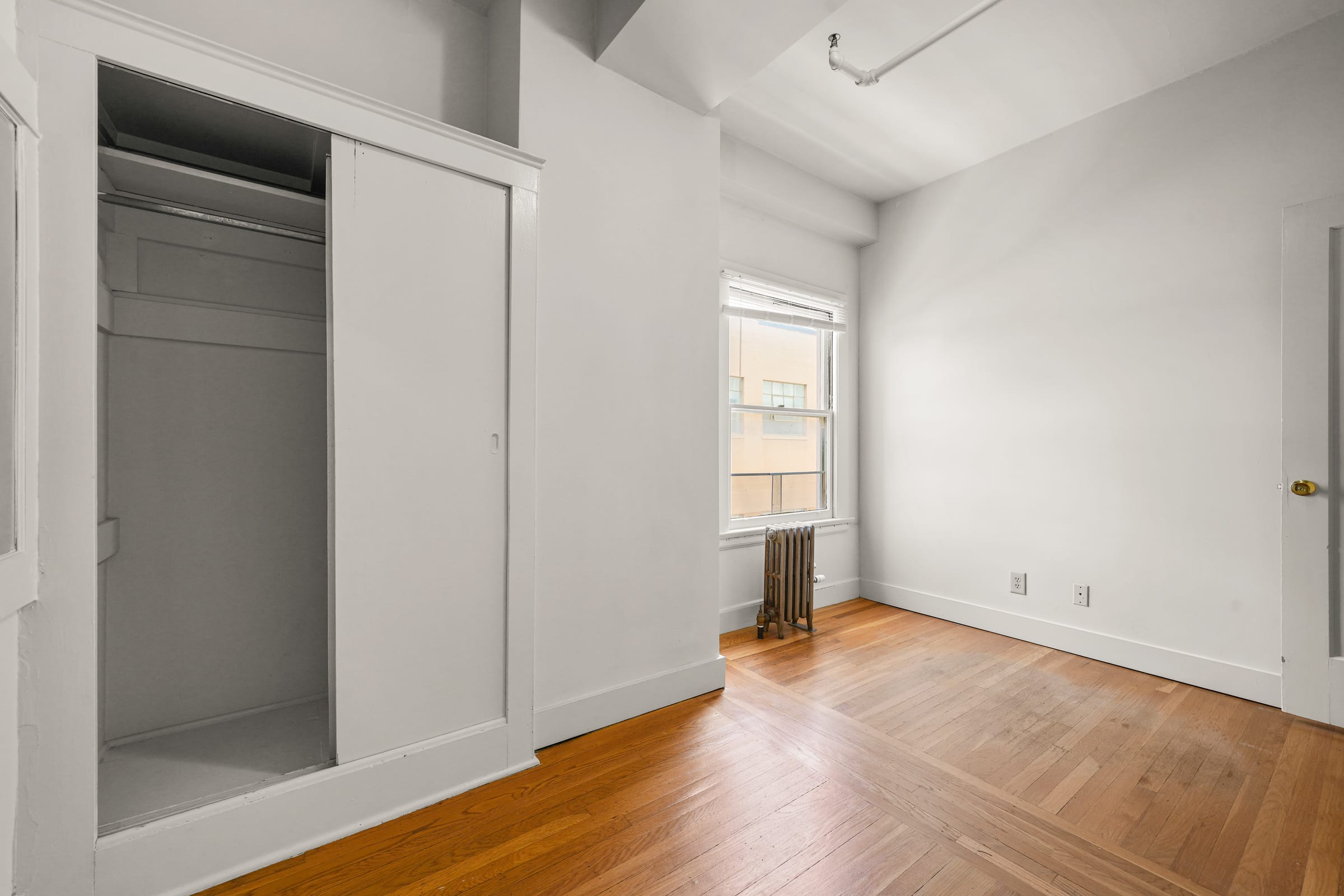 2322 Shattuck Ave #215 — photo 15