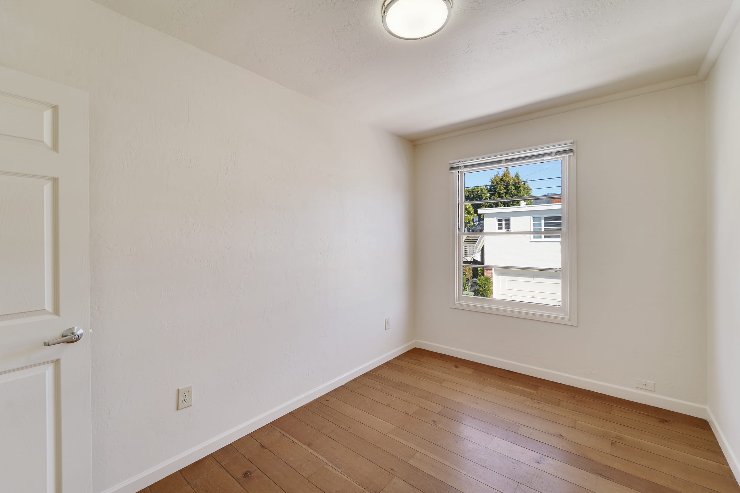 2412 Ellsworth St #14 — photo 6