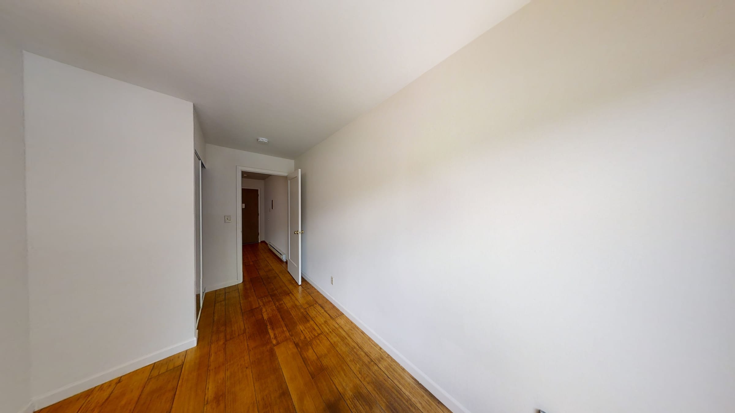 2546 Warring St #5 — photo 2