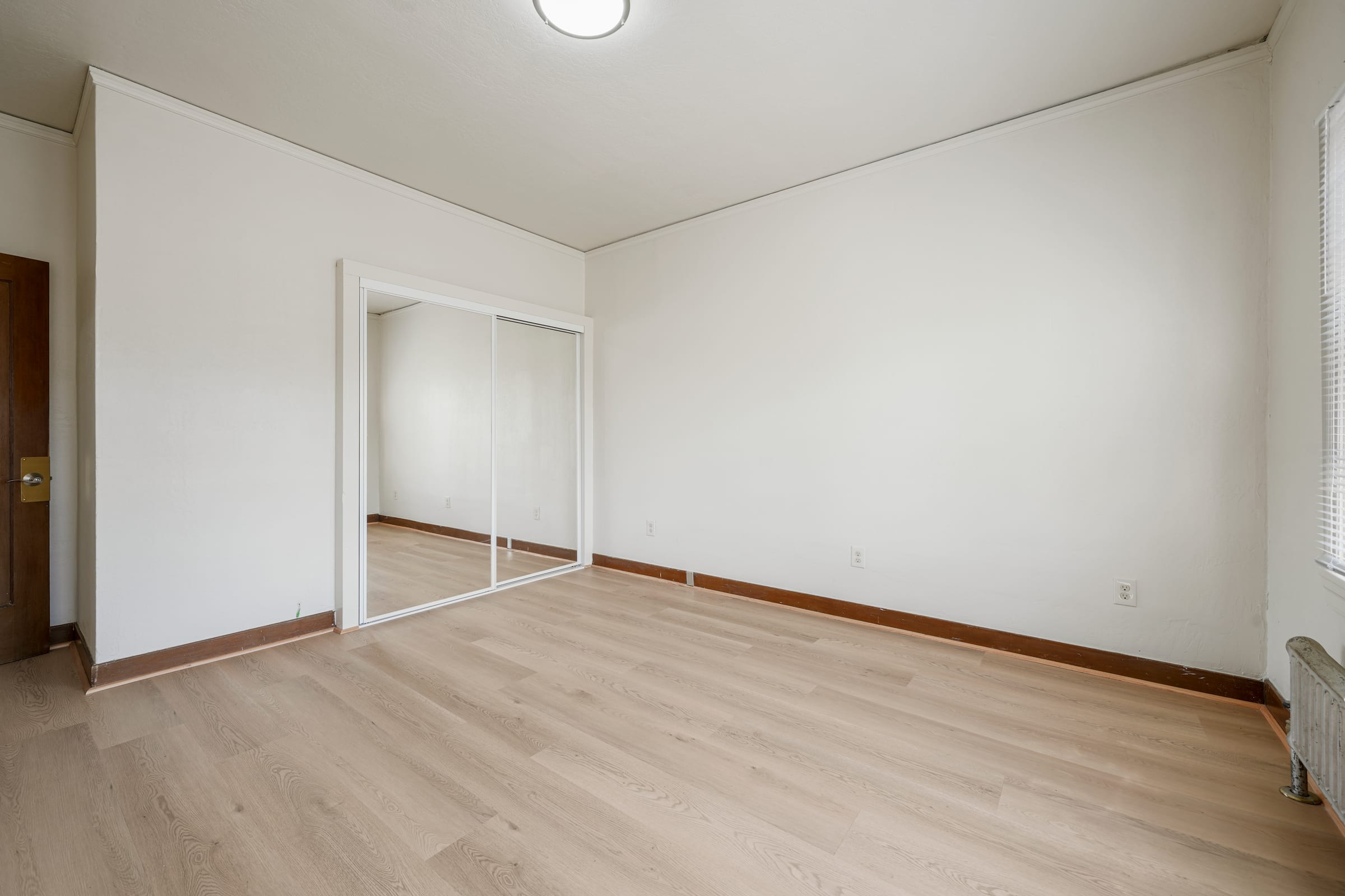 1799 Euclid Ave #28 — photo 2