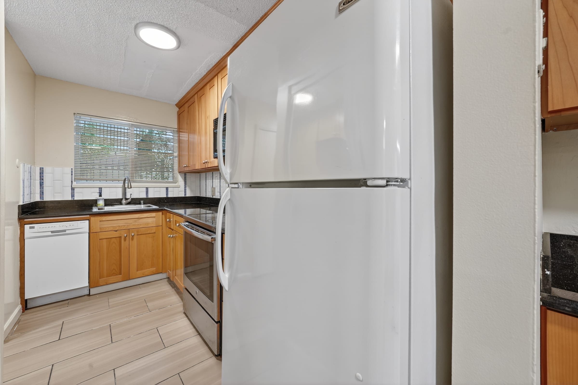 2511 Parker St #1 — photo 7
