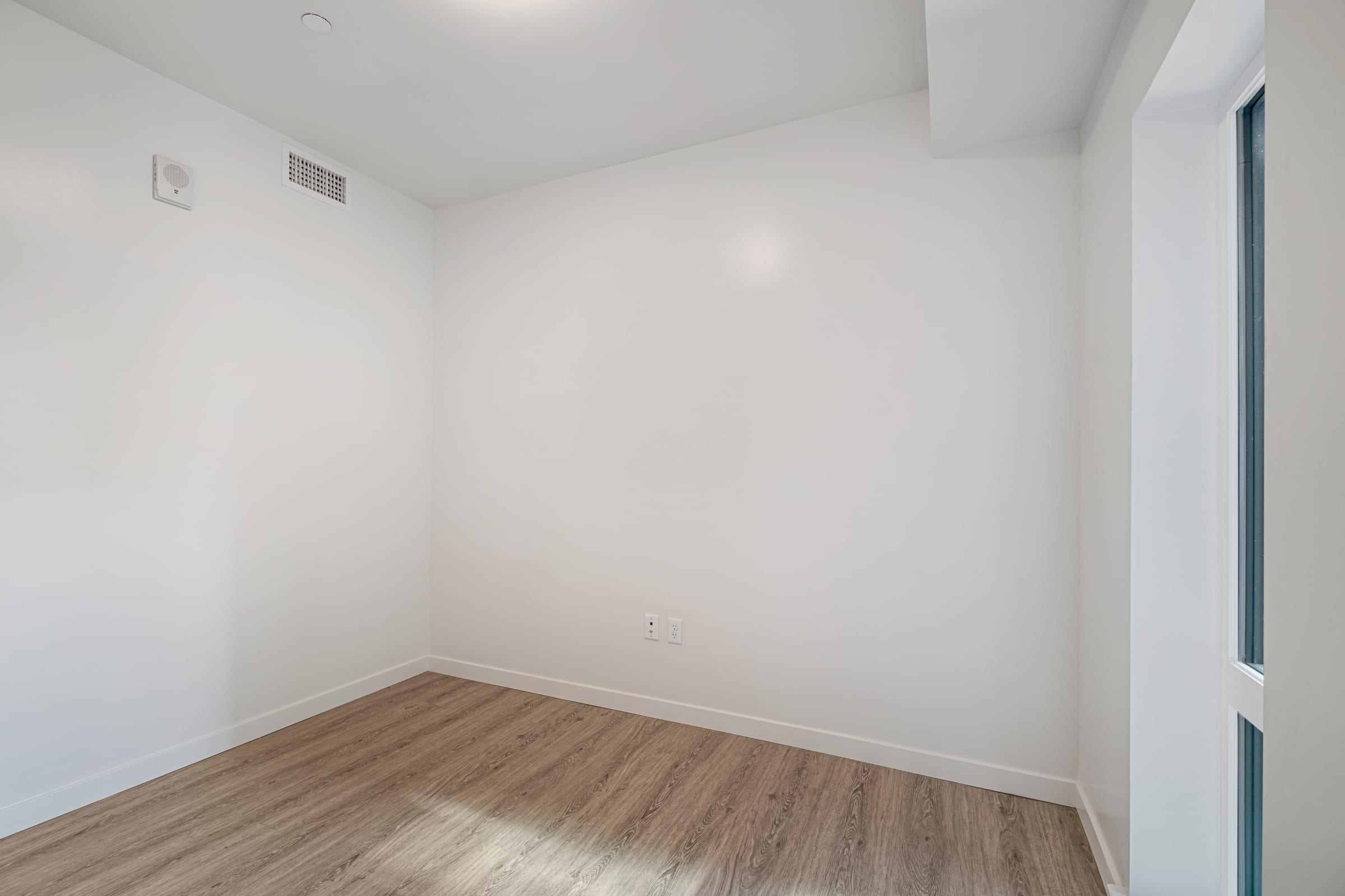 2124 Bancroft Way #401-D5 — photo 20