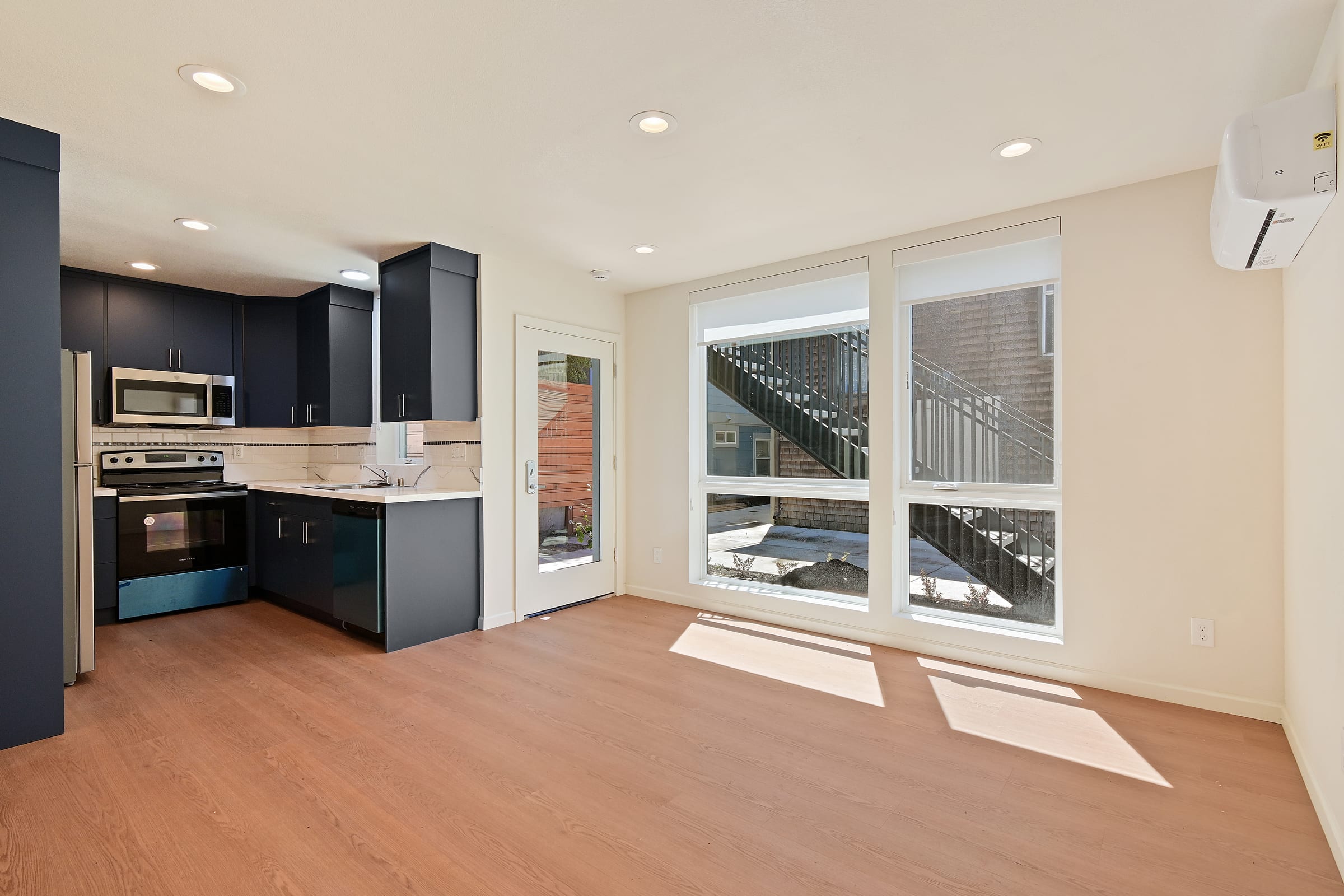 2021 Channing Way #A — photo 25
