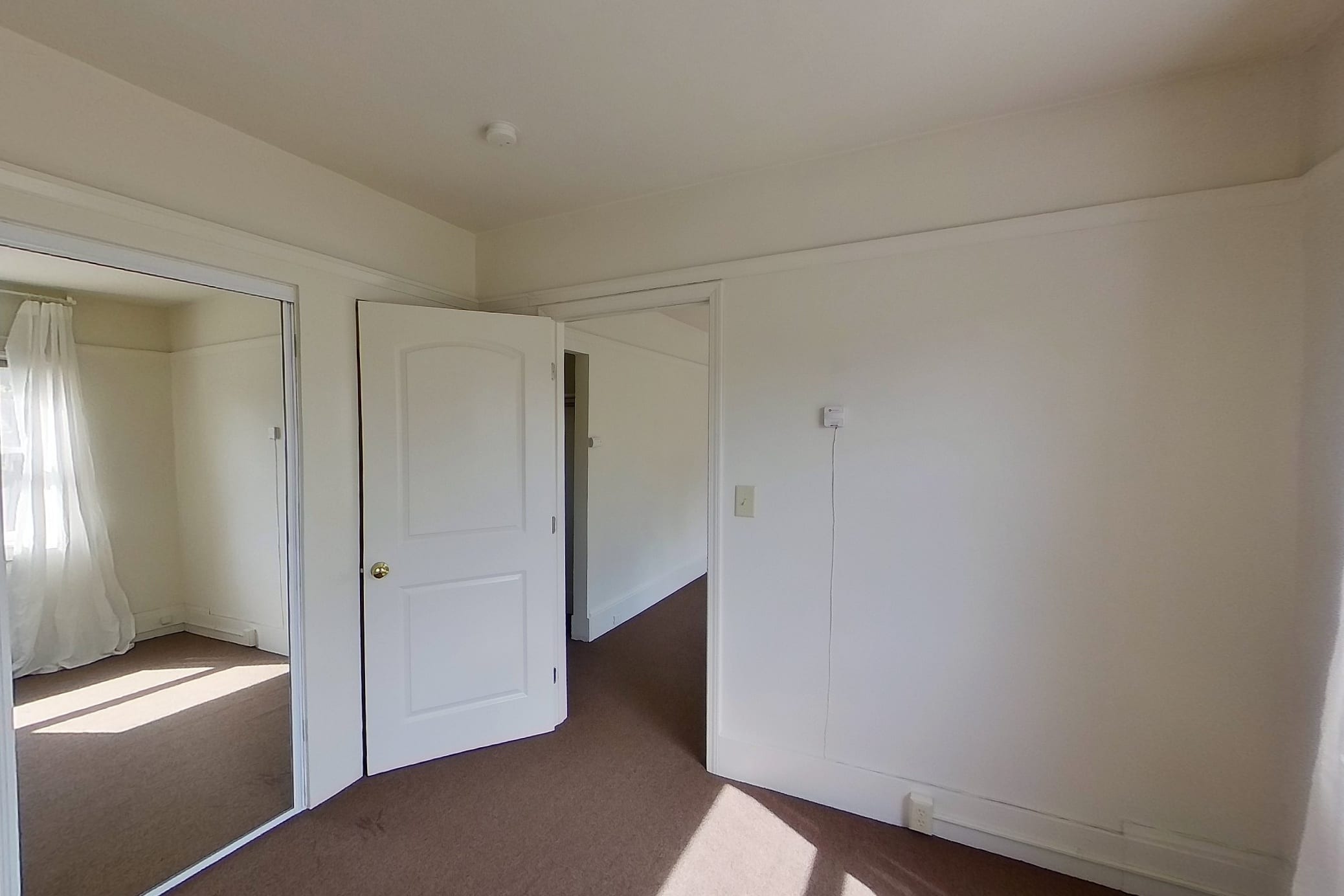 2545 Benvenue Ave #D — photo 10