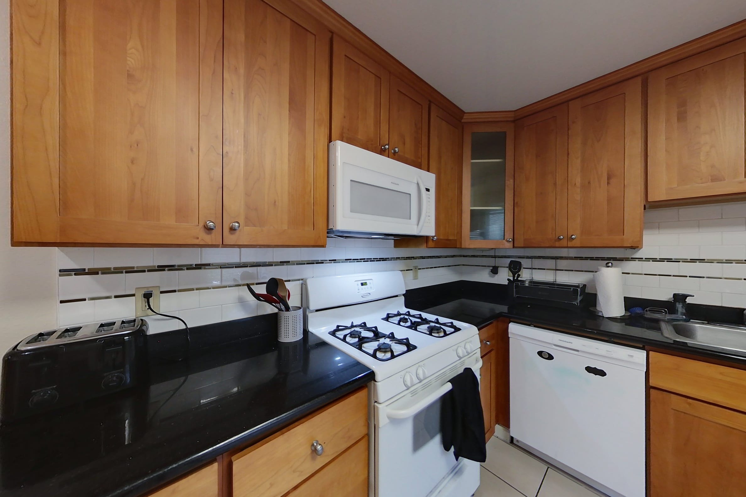 2541 Piedmont Ave #C — photo 18