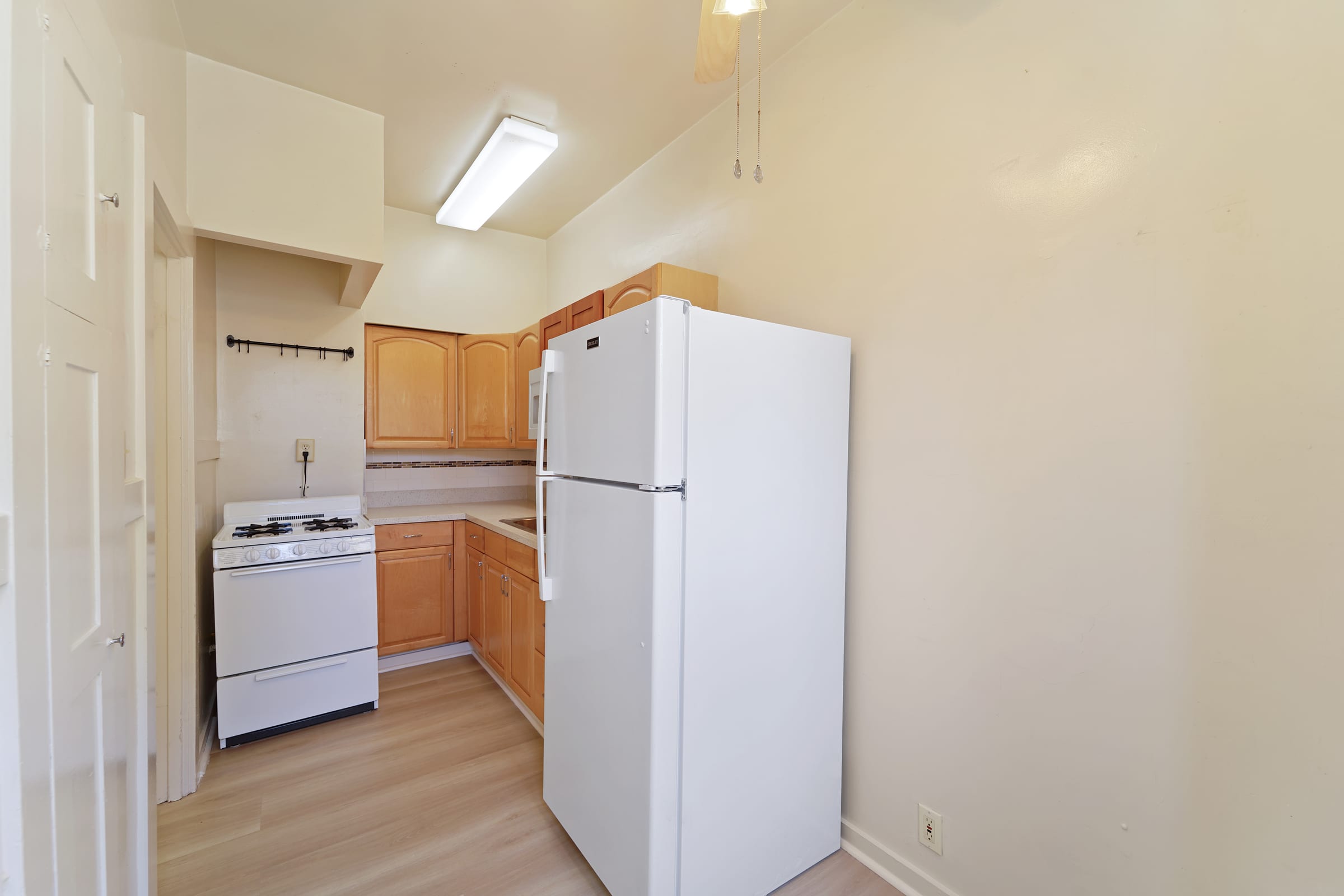 2817 College Ave #1 — photo 8