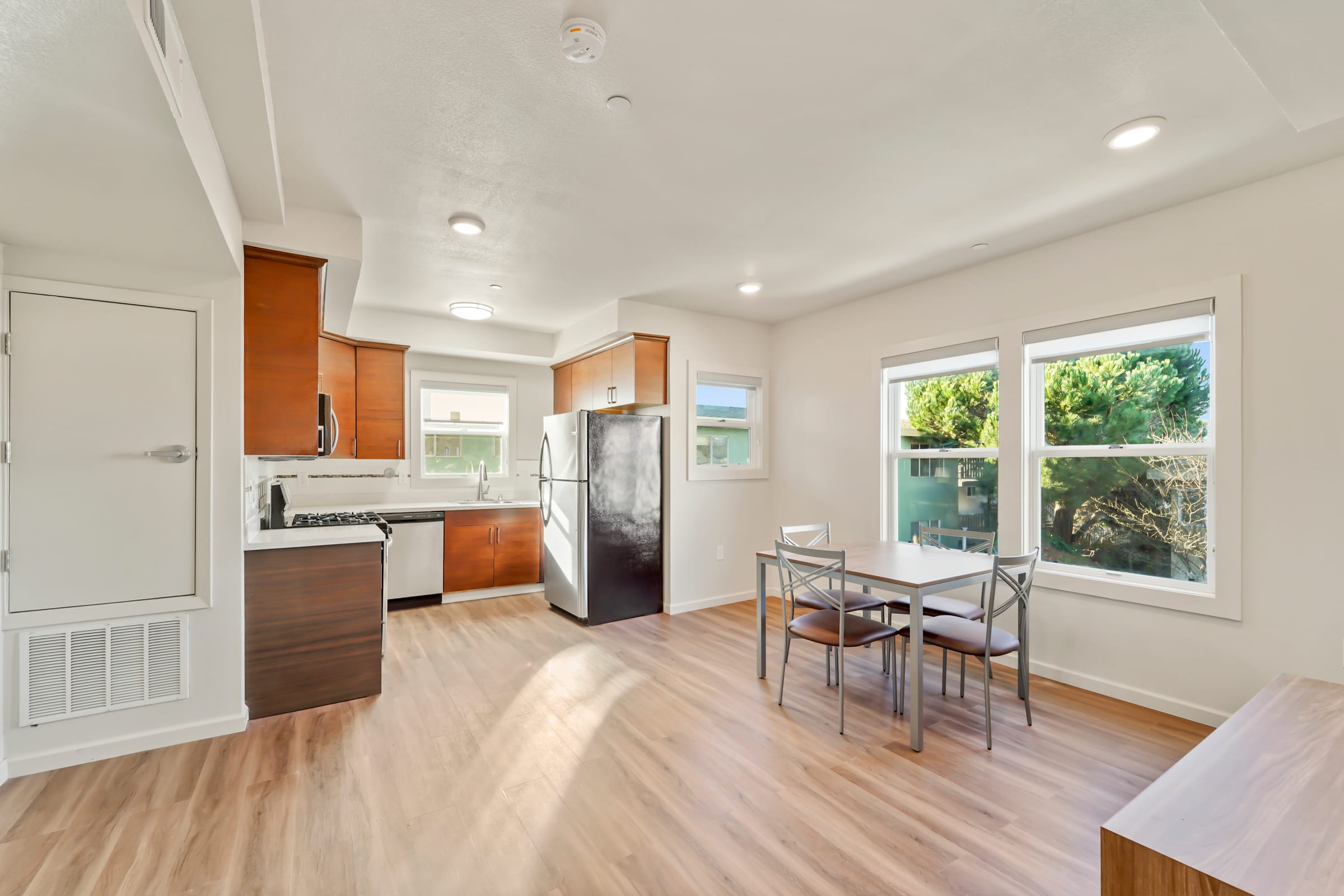 1942 Haste St #2 — photo 33