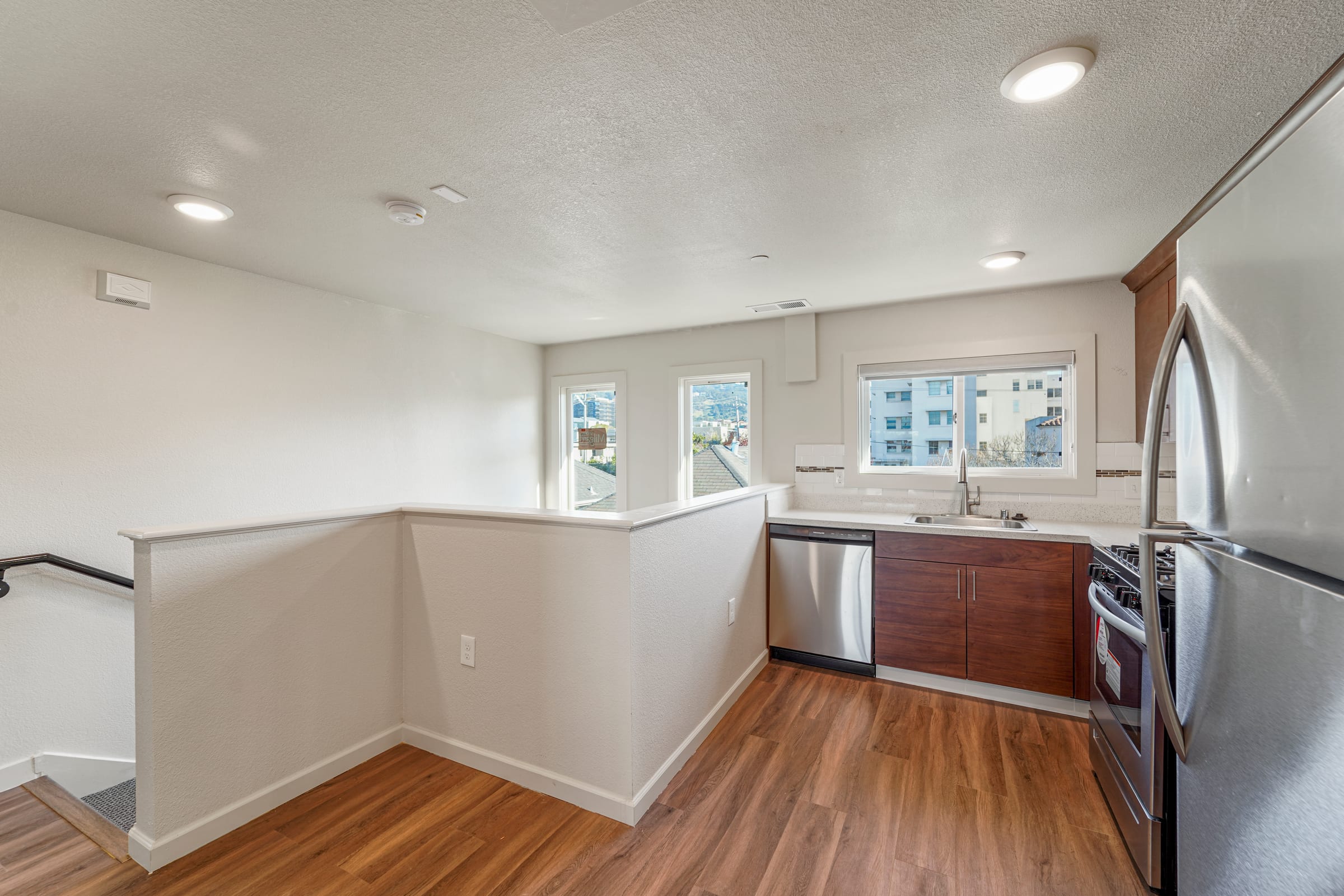 1942 Haste St #4 — photo 41